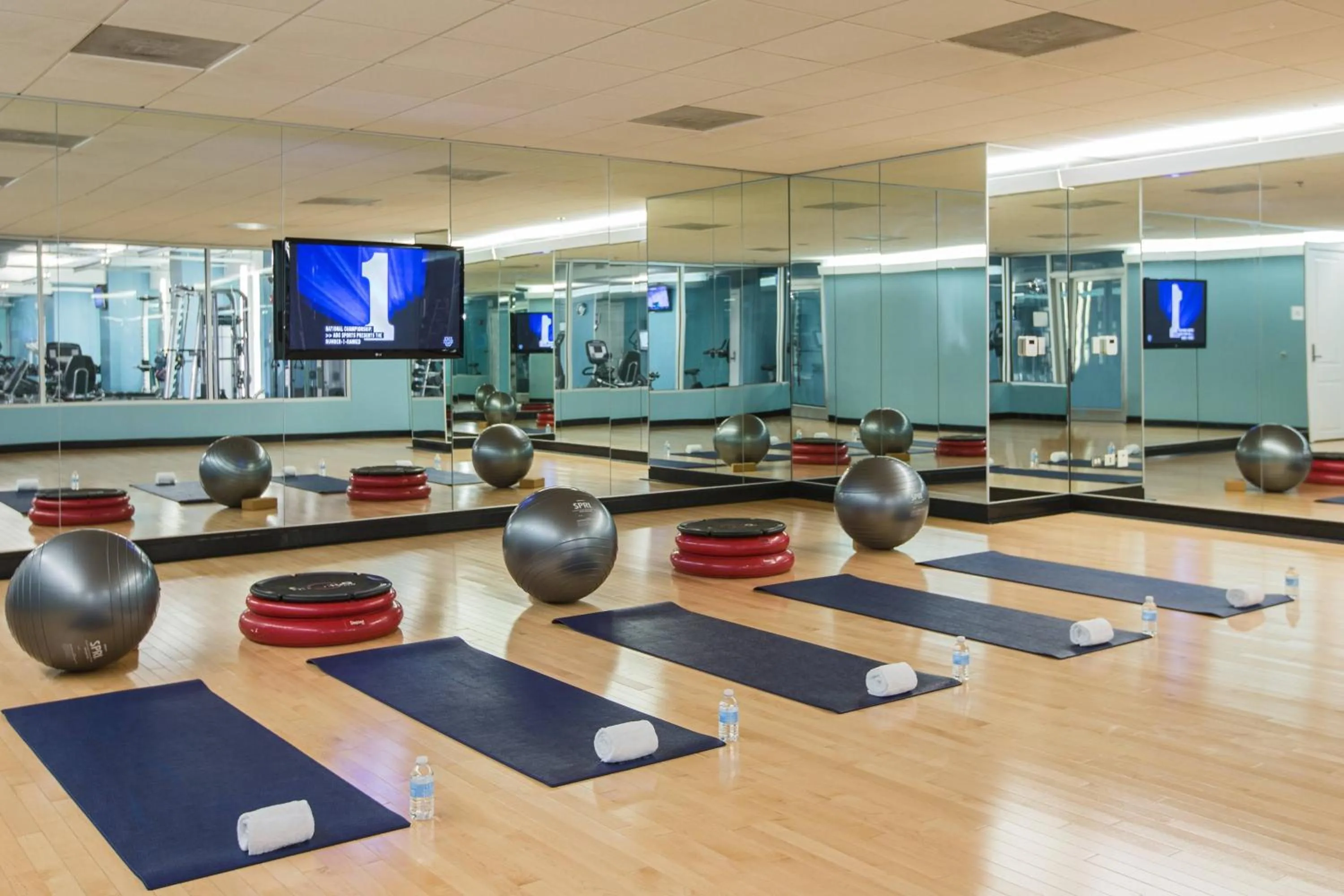 Fitness centre/facilities in JW Marriott Chicago