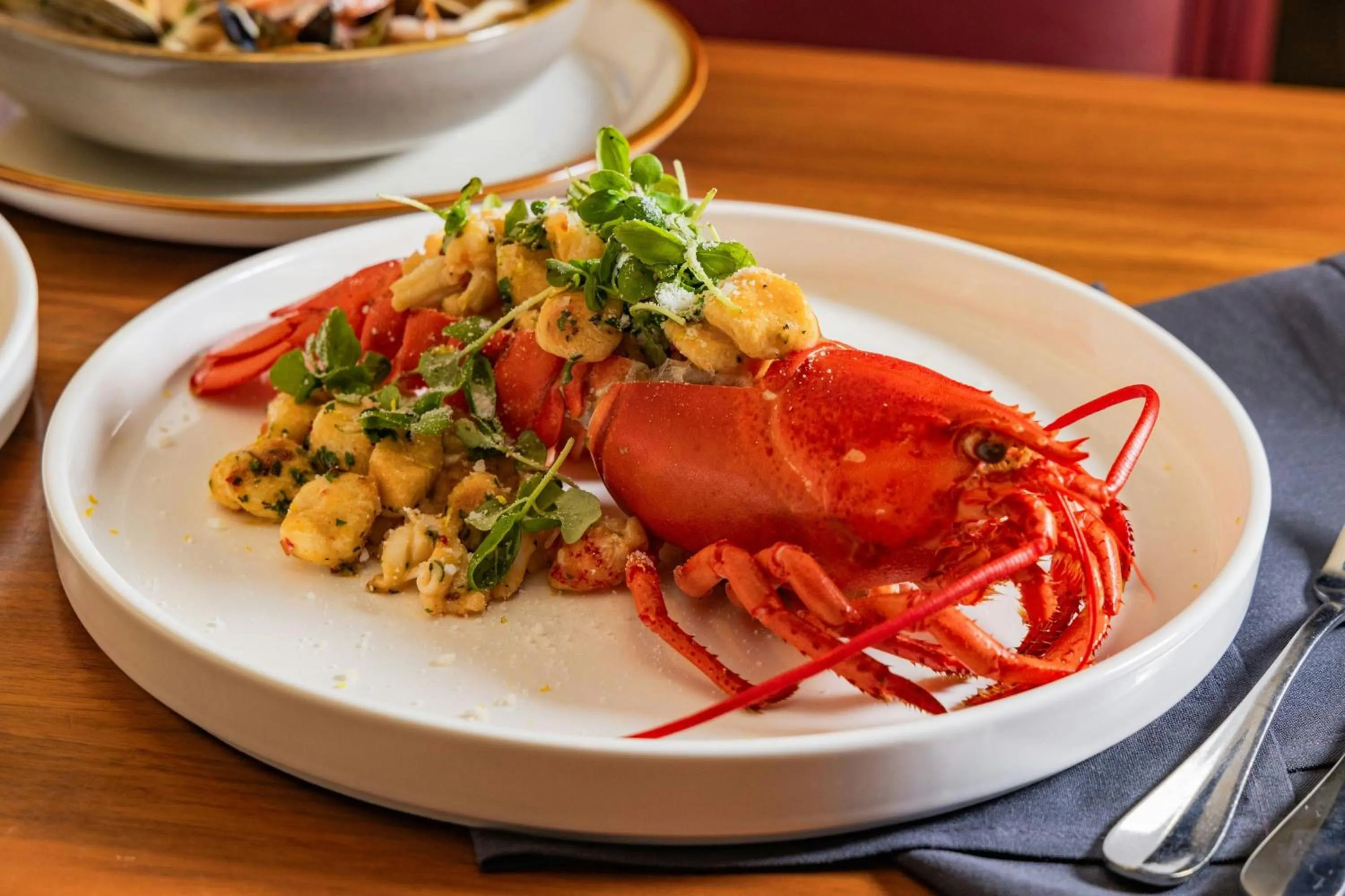 Restaurant/places to eat in JW Marriott Chicago