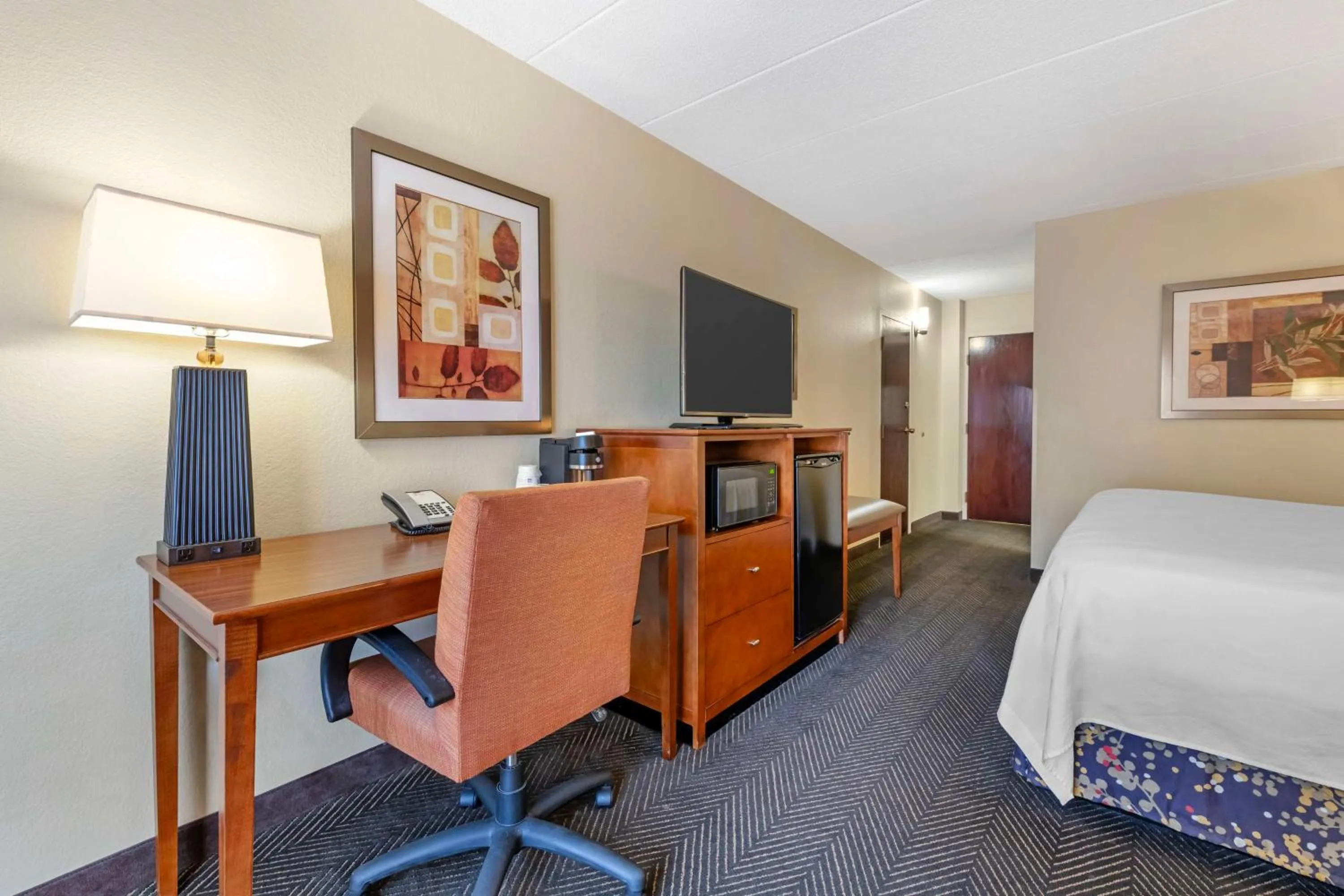 Bedroom, Bed in Best Western Plus St. Paul North/Shoreview