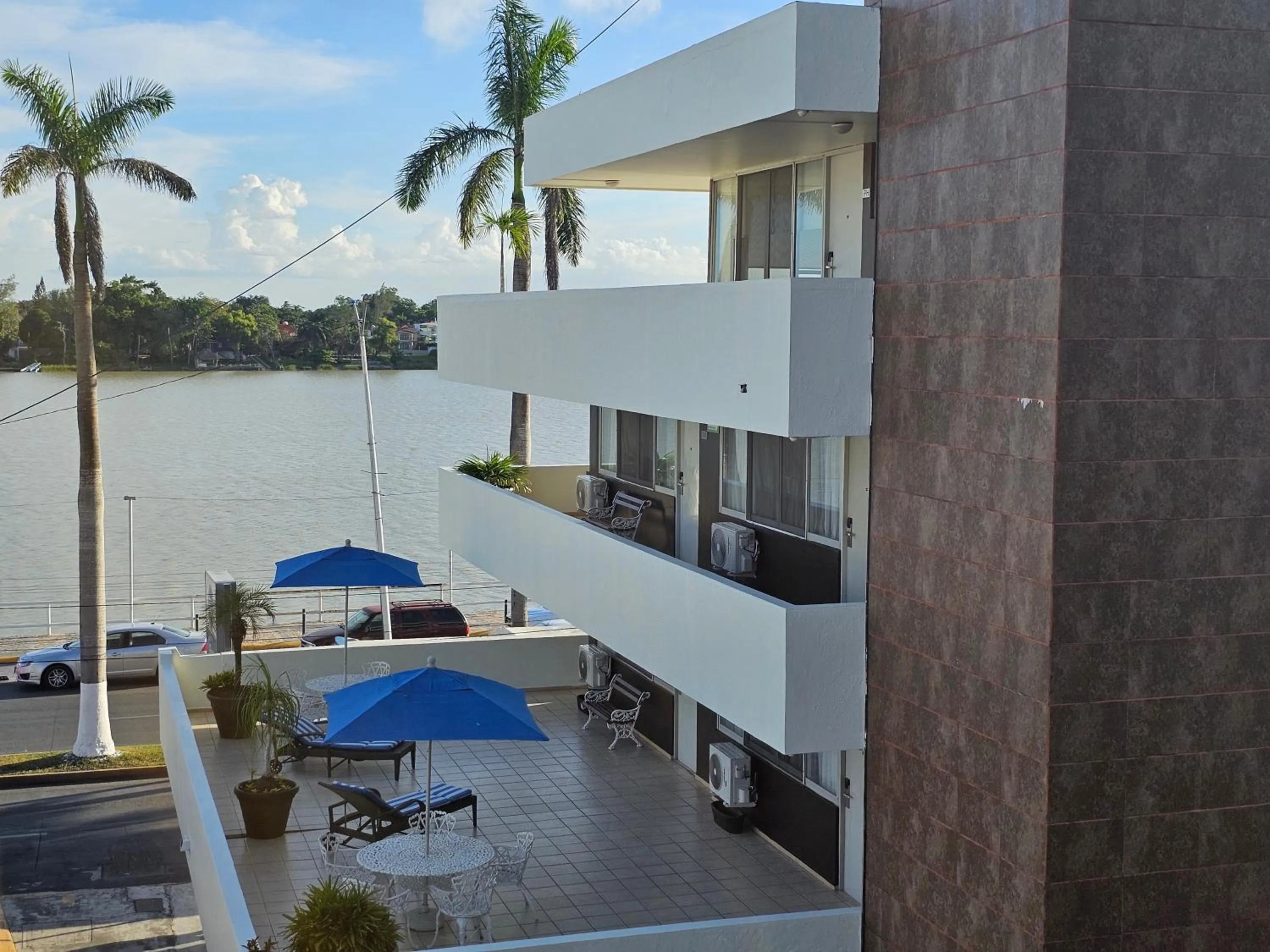 Property building in Best Western Riviera Tuxpan
