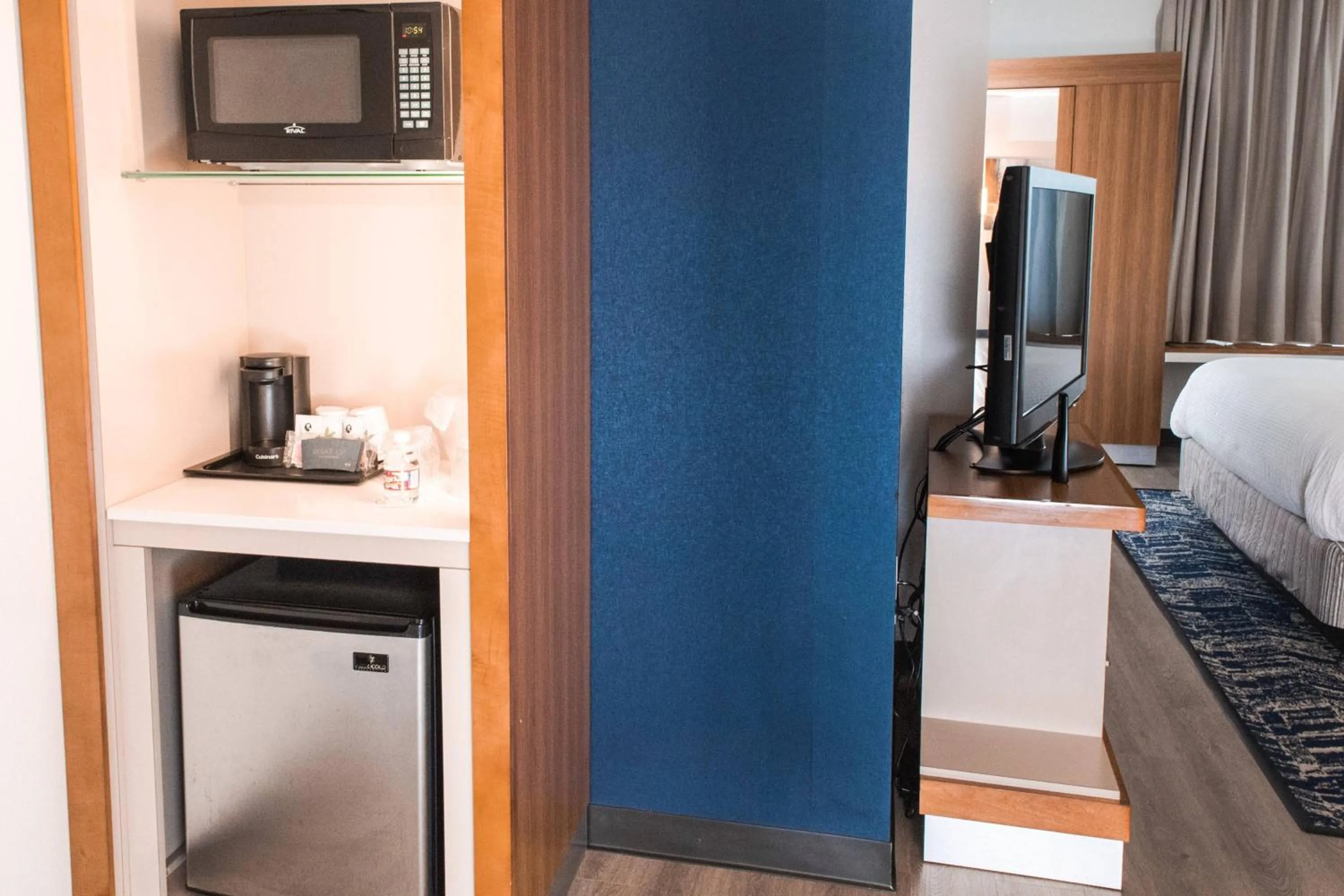 Photo of the whole room, Bed in SpringHill Suites by Marriott Houston Baytown