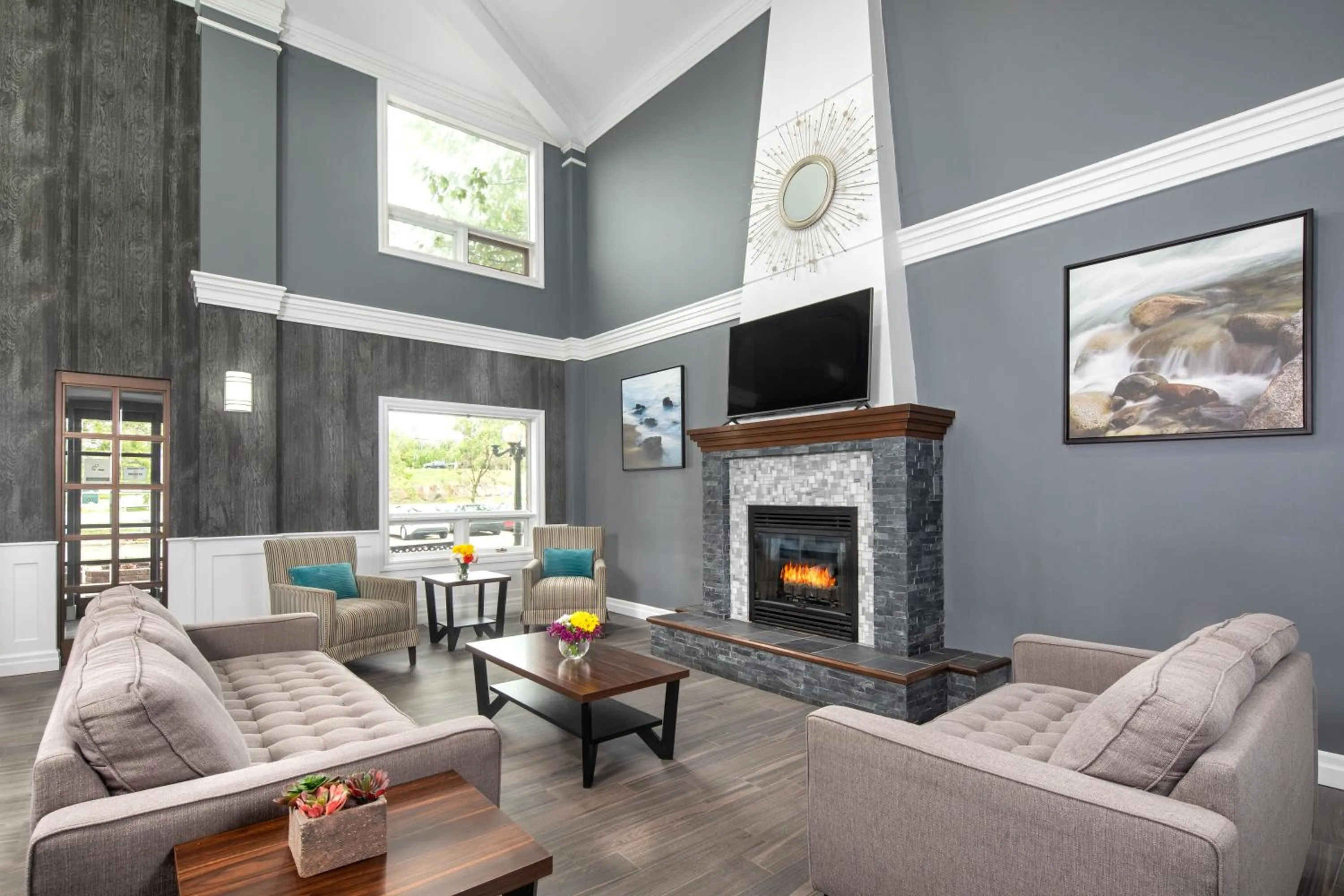 Lobby or reception in Travelodge Hotel by Wyndham Sudbury