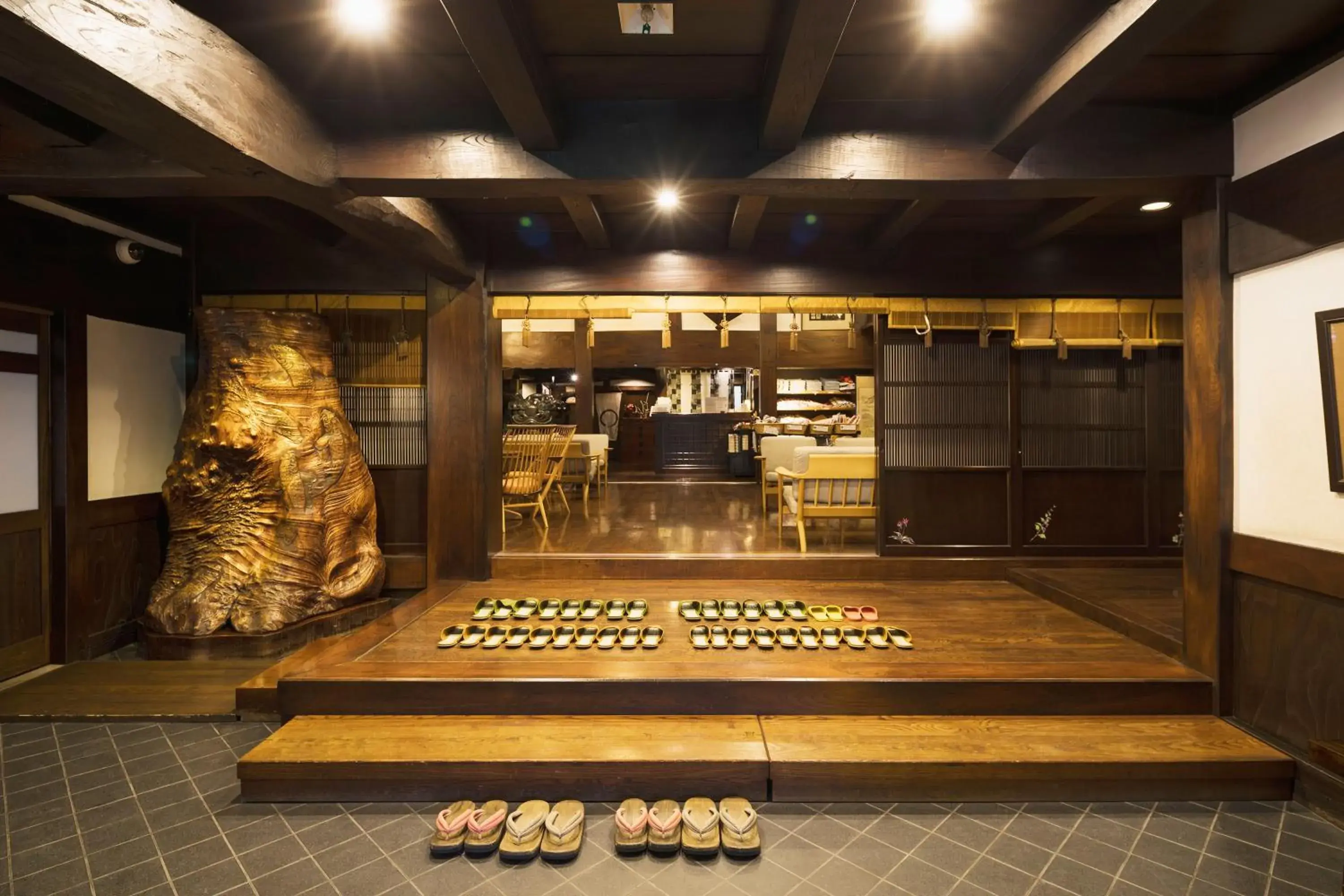 Facade/entrance in Ryokan Asunaro Facade/entrance in Ryokan Asunaro