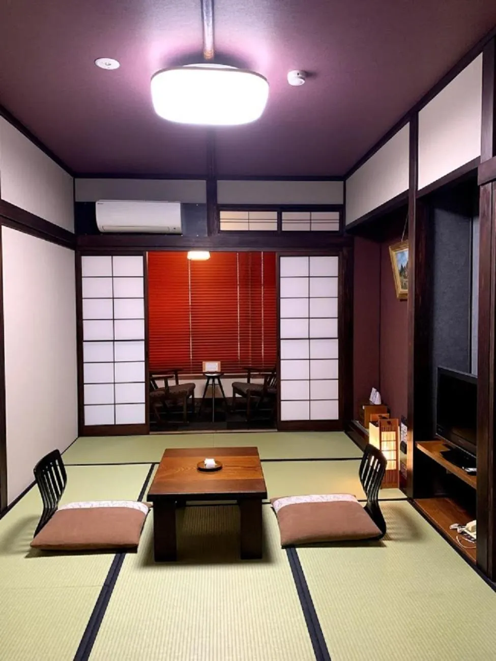 Photo of the whole room in Ryokan Asunaro