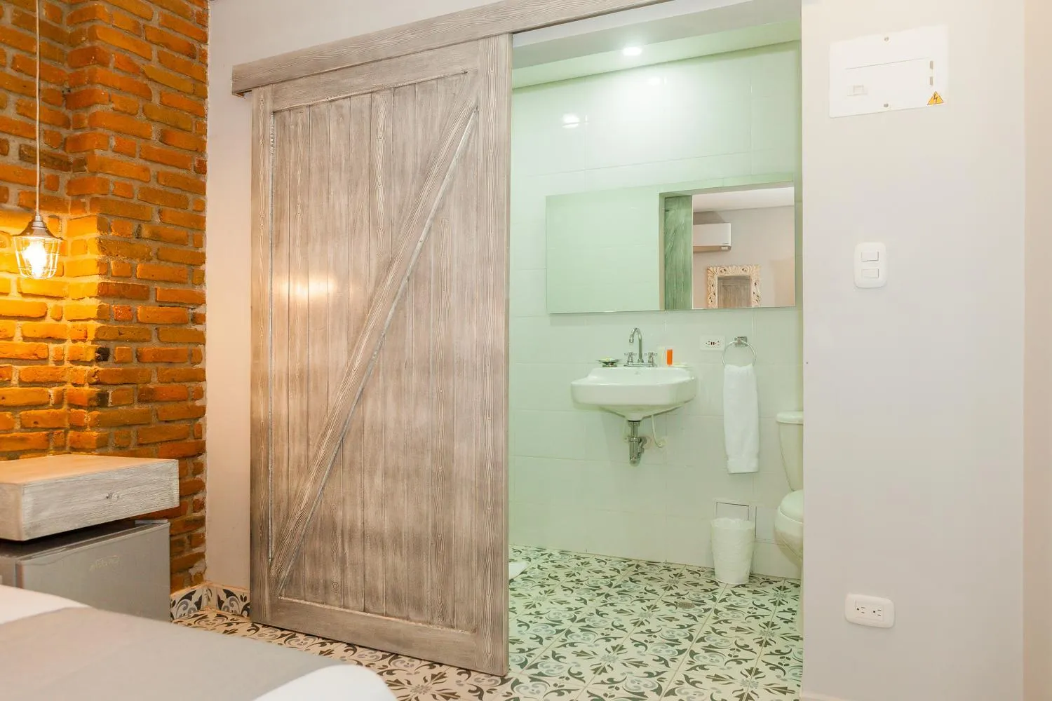 Shower in Hotel Boutique ADAZ