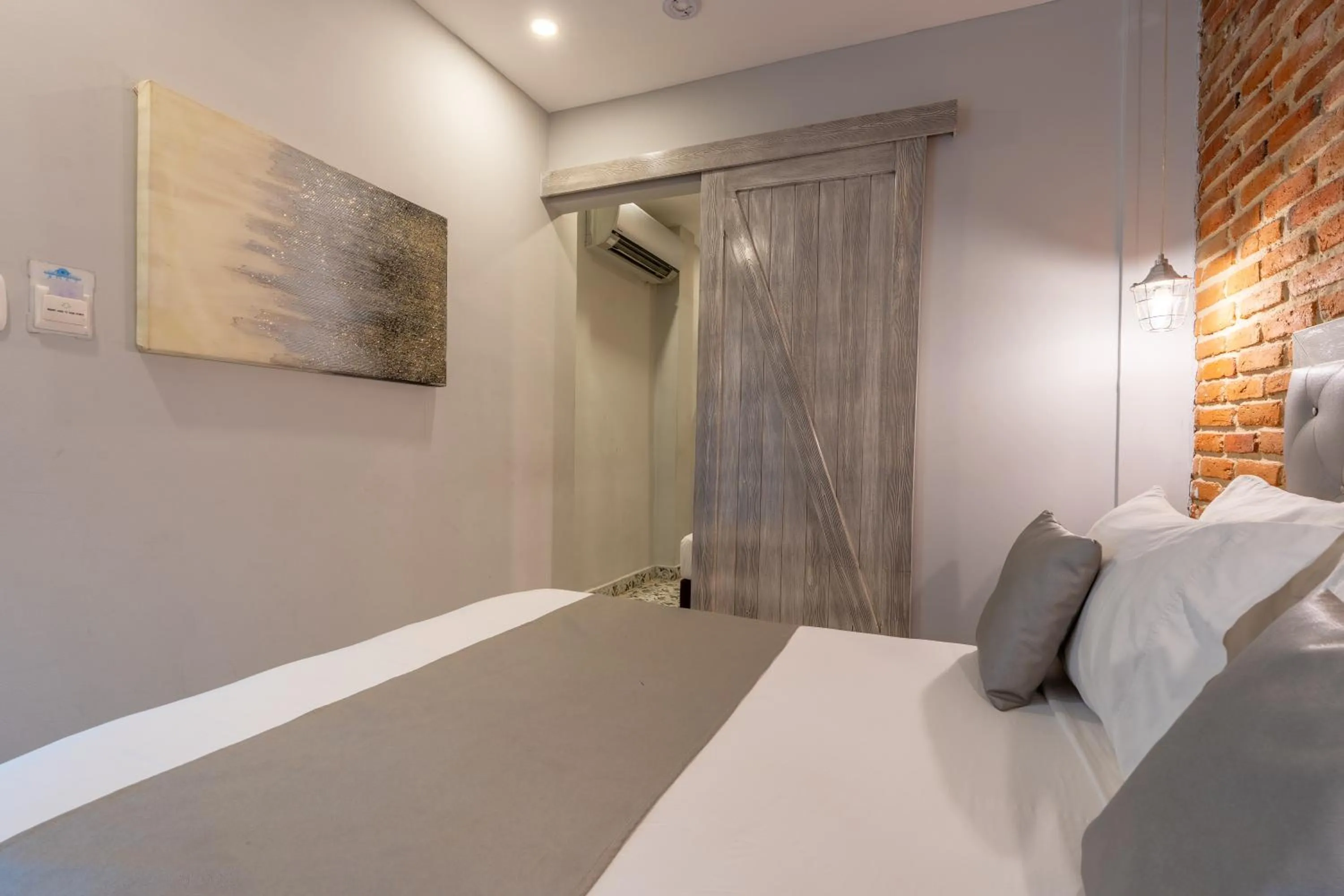 Bed in Hotel Boutique ADAZ