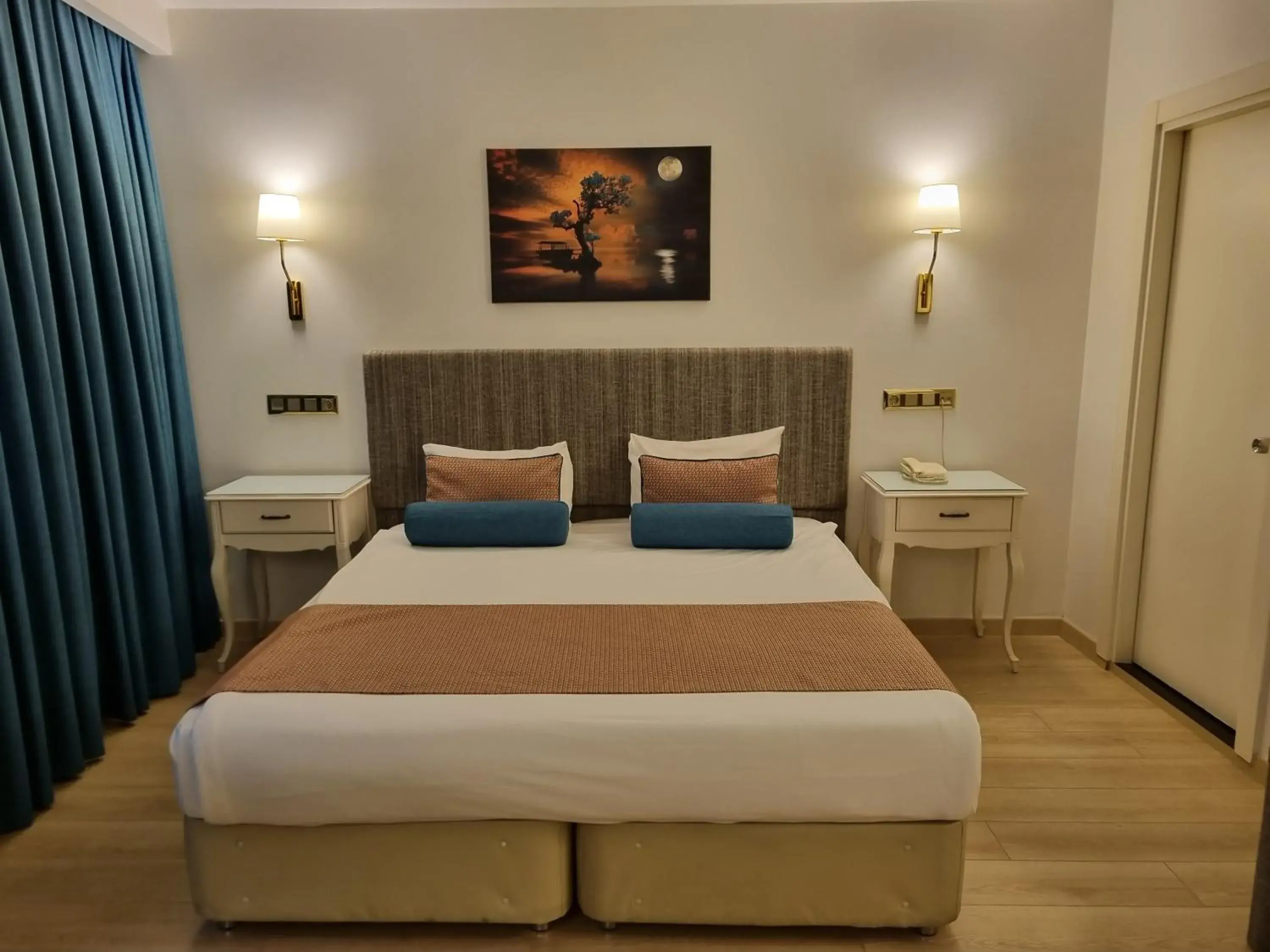 Bed in Taximtown Hotel Bed in Taximtown Hotel