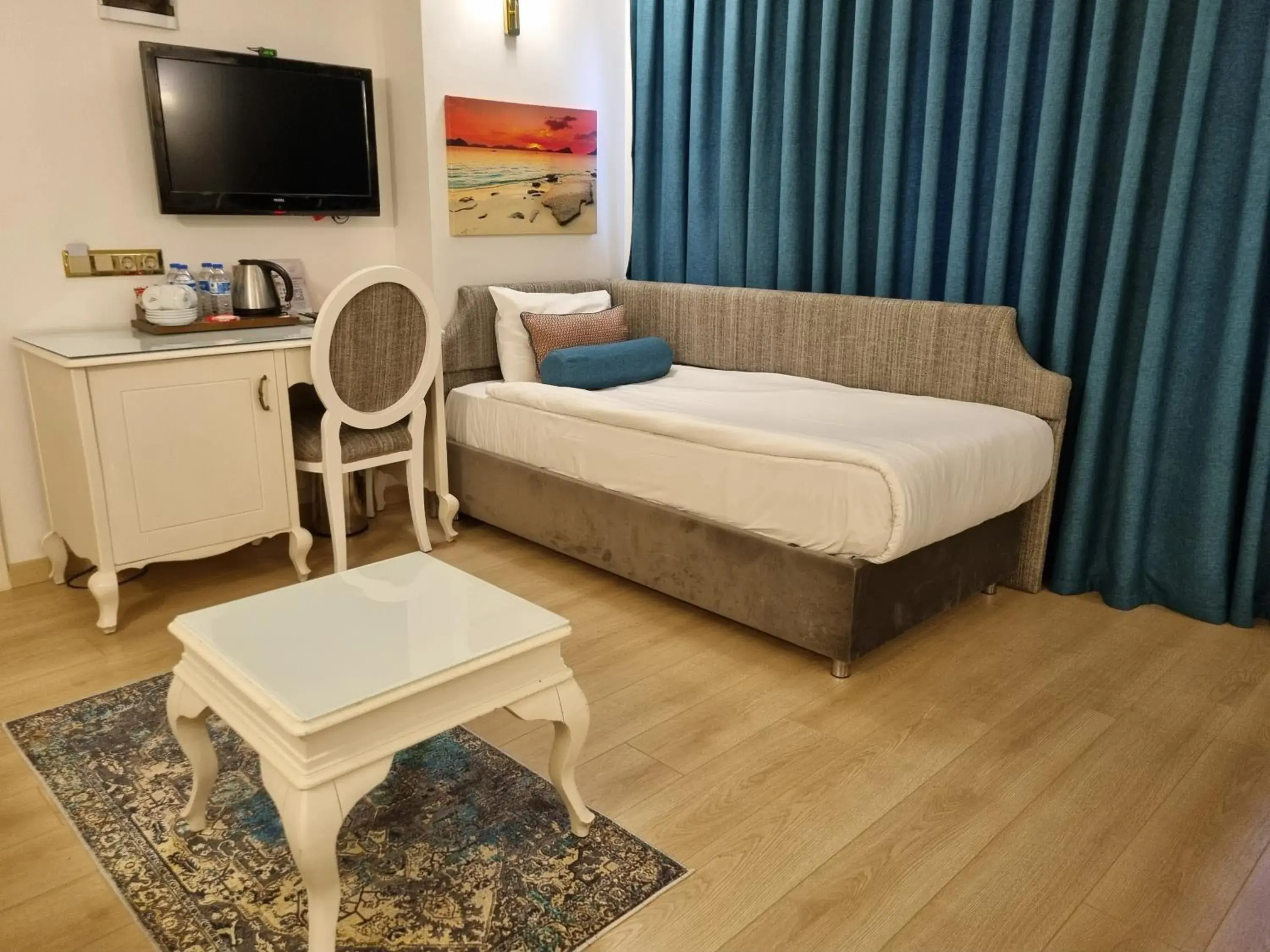 Bed in Taximtown Hotel Bed in Taximtown Hotel