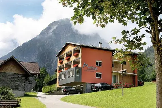 Hotel Garni Madrisa Hotel Garni Madrisa