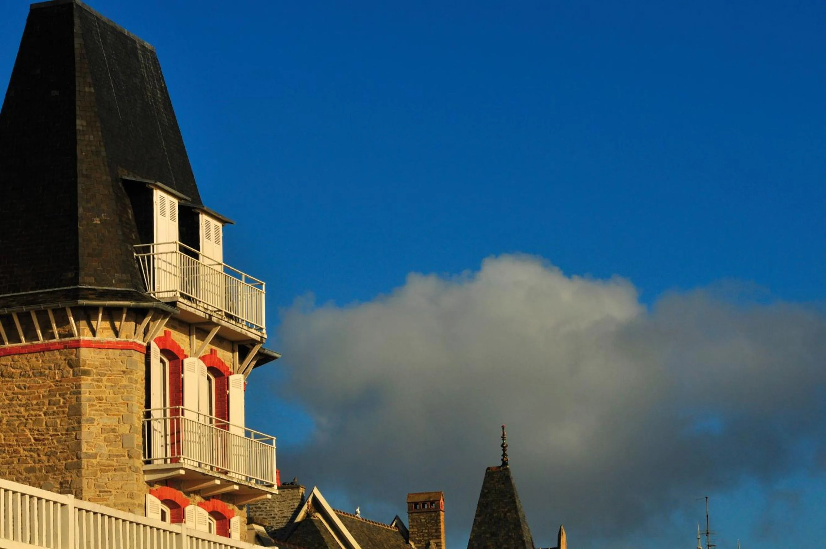 Facade/entrance in VTF L'Hotel Des Bains