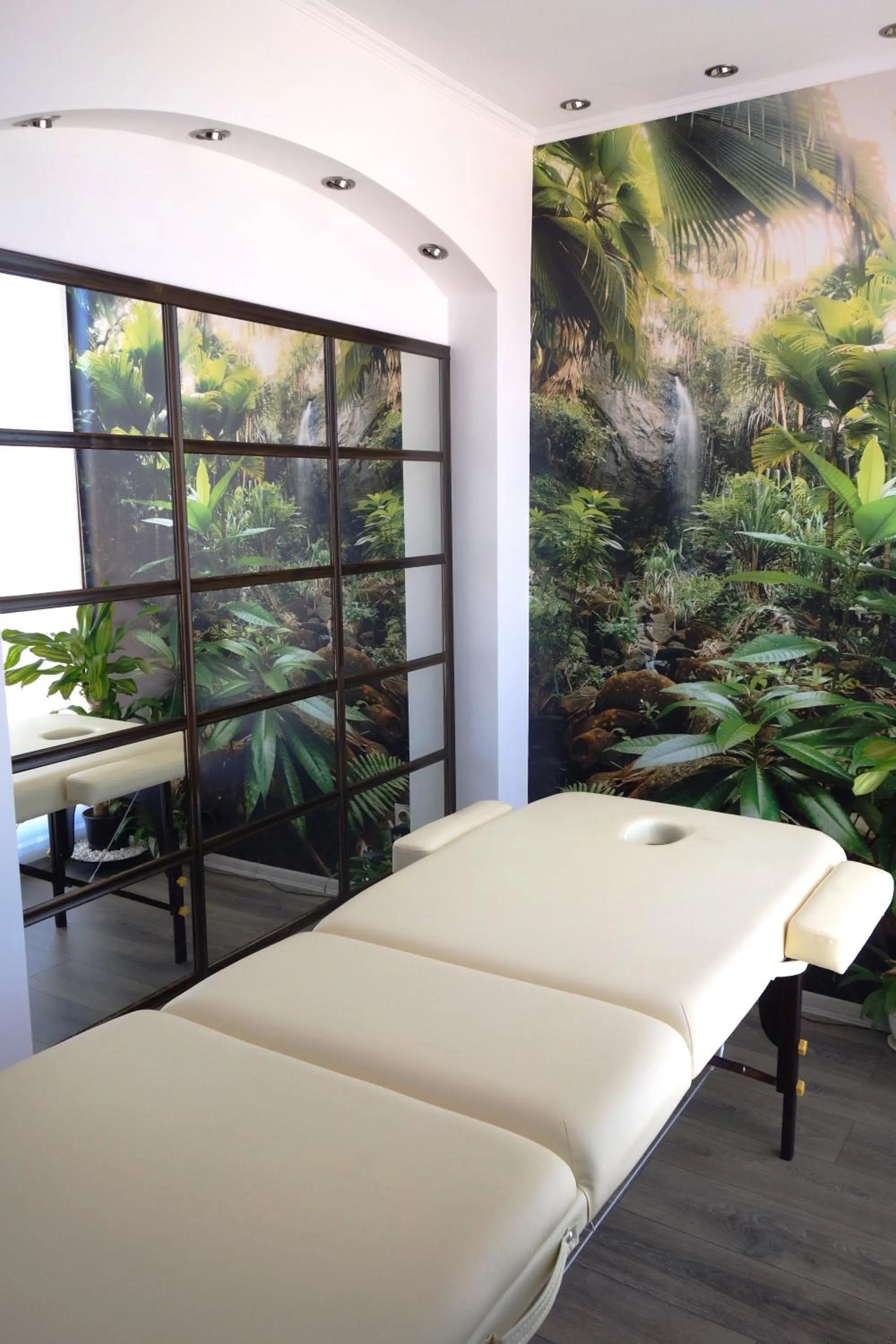 Massage in Aquamarine