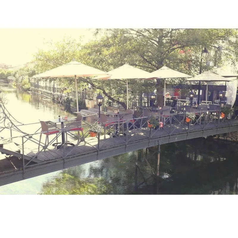 Summer in Les Terrasses de David et Louisa