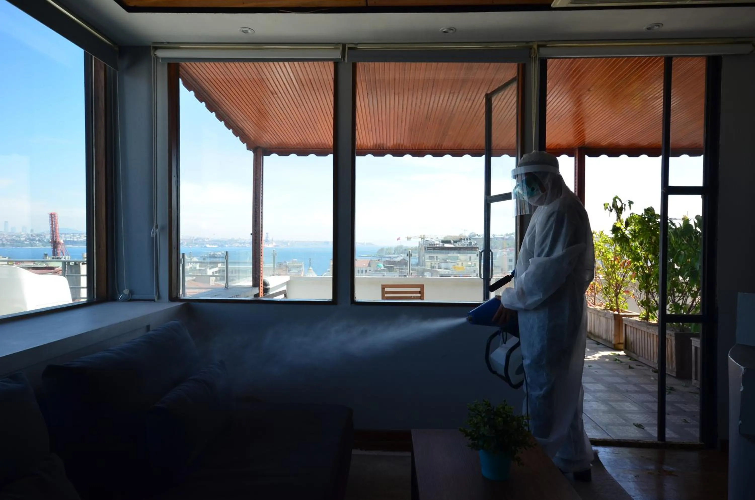 Bed in Ünver Galata Apart