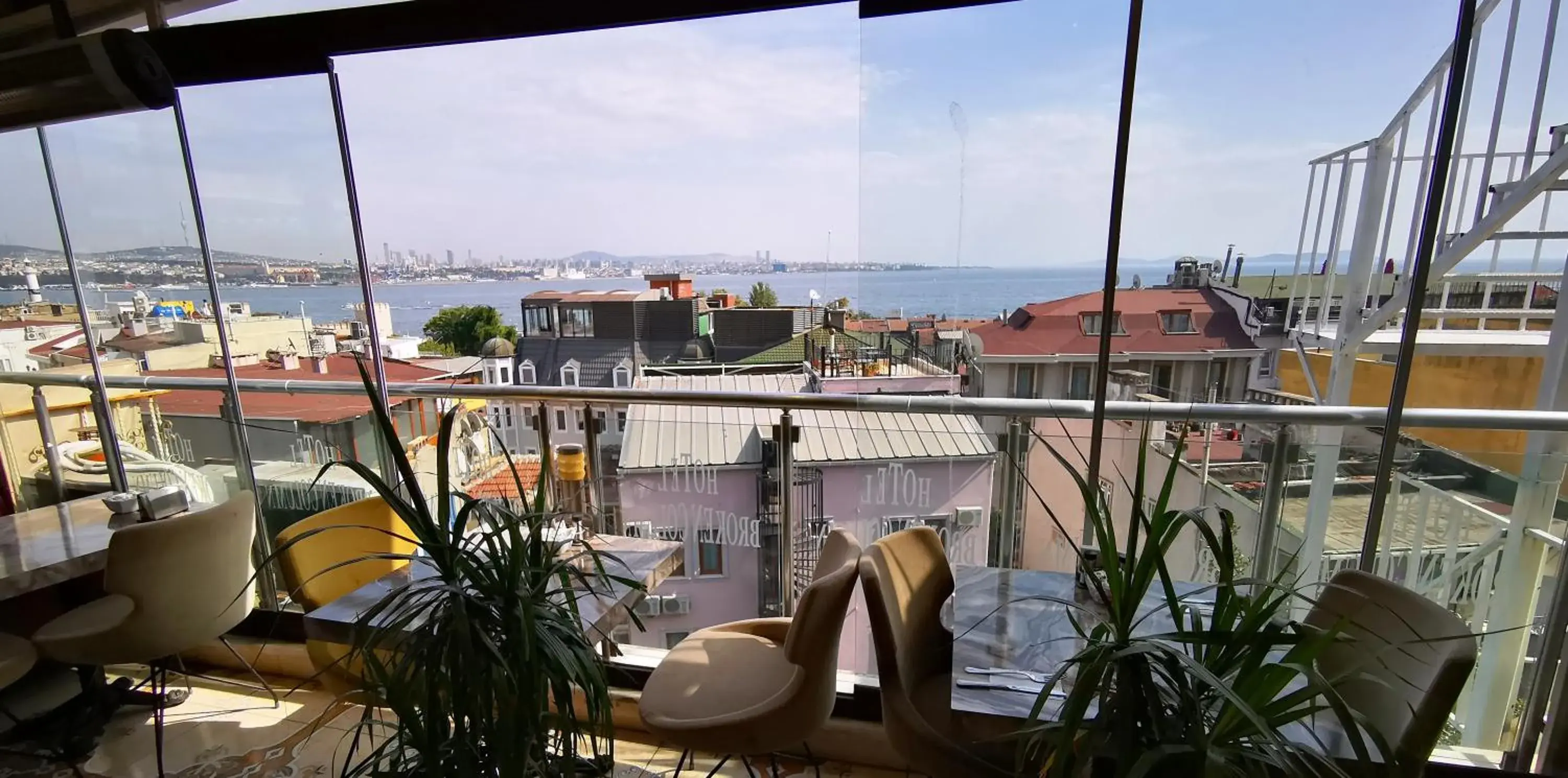 Sea view in Hotel Broken Column Sea view in Hotel Broken Column