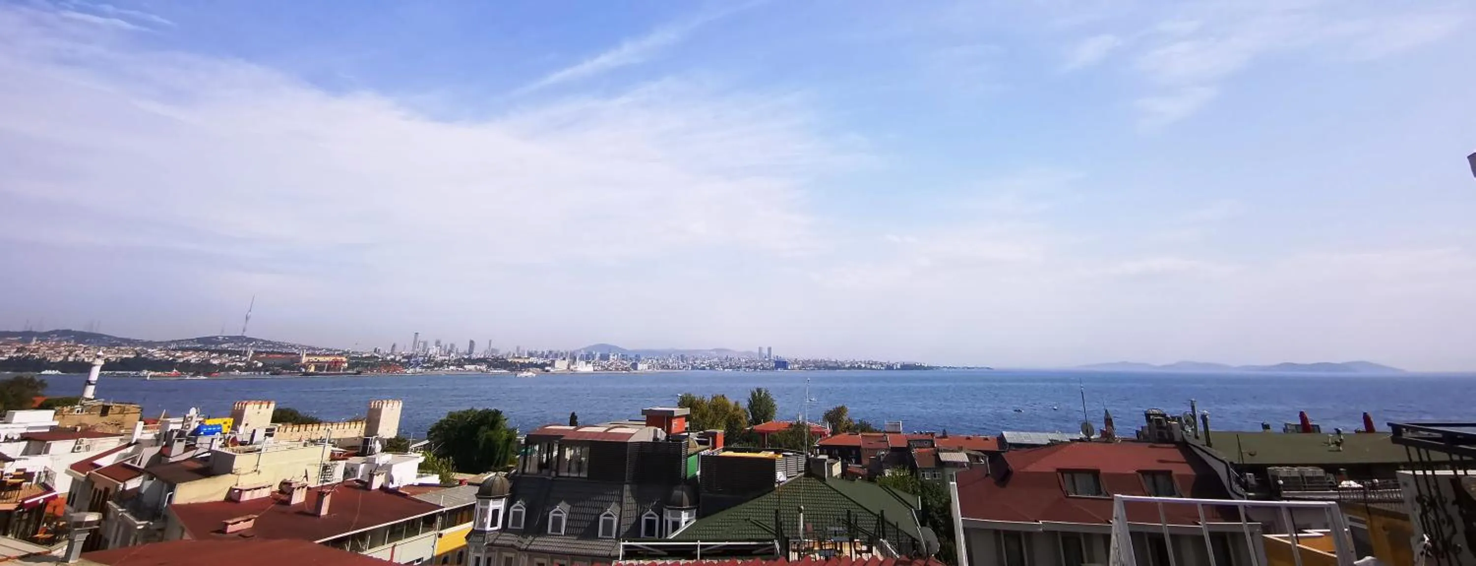 Balcony/Terrace in Hotel Broken Column