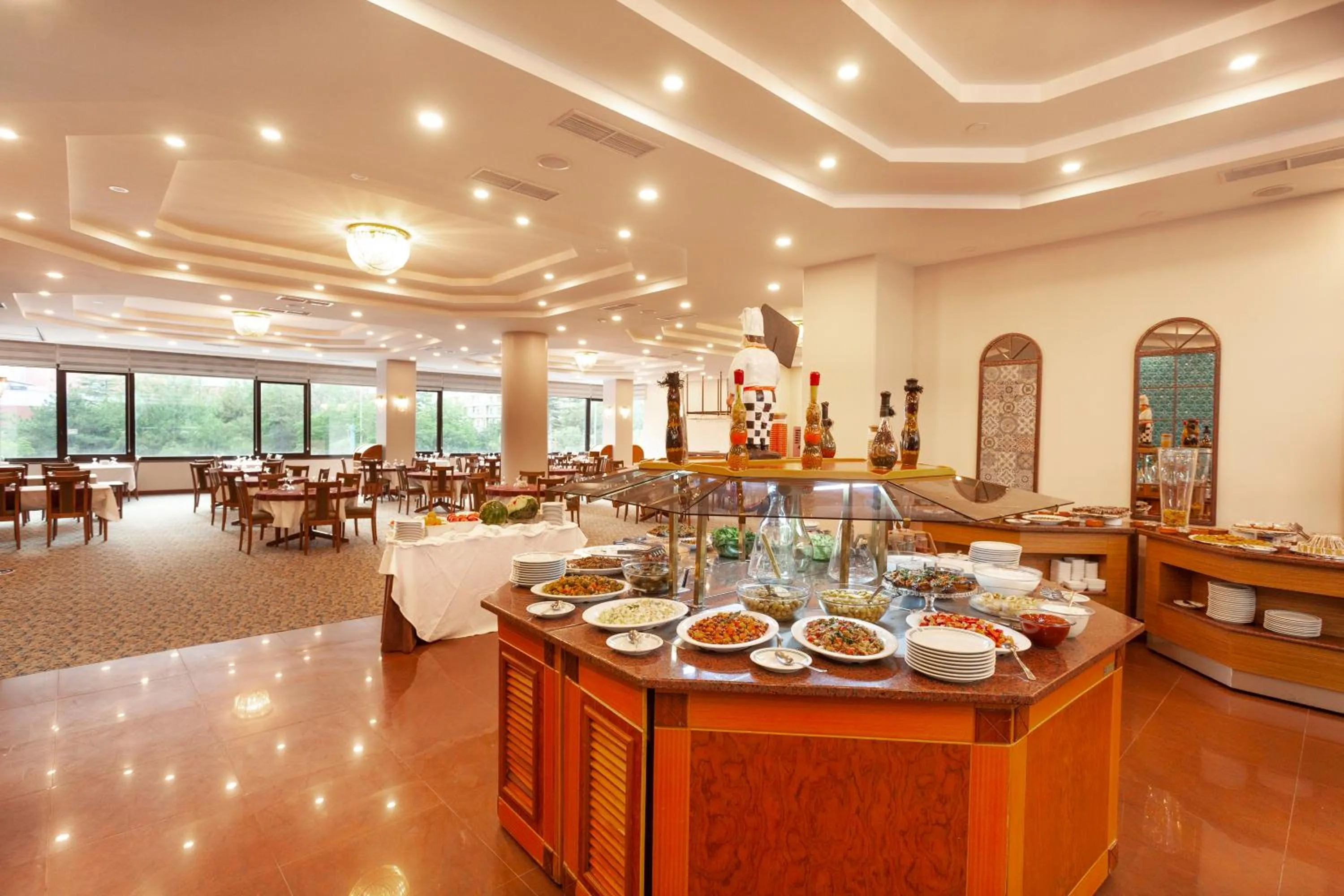 Restaurant/places to eat in Ozkaymak Konya Hotel