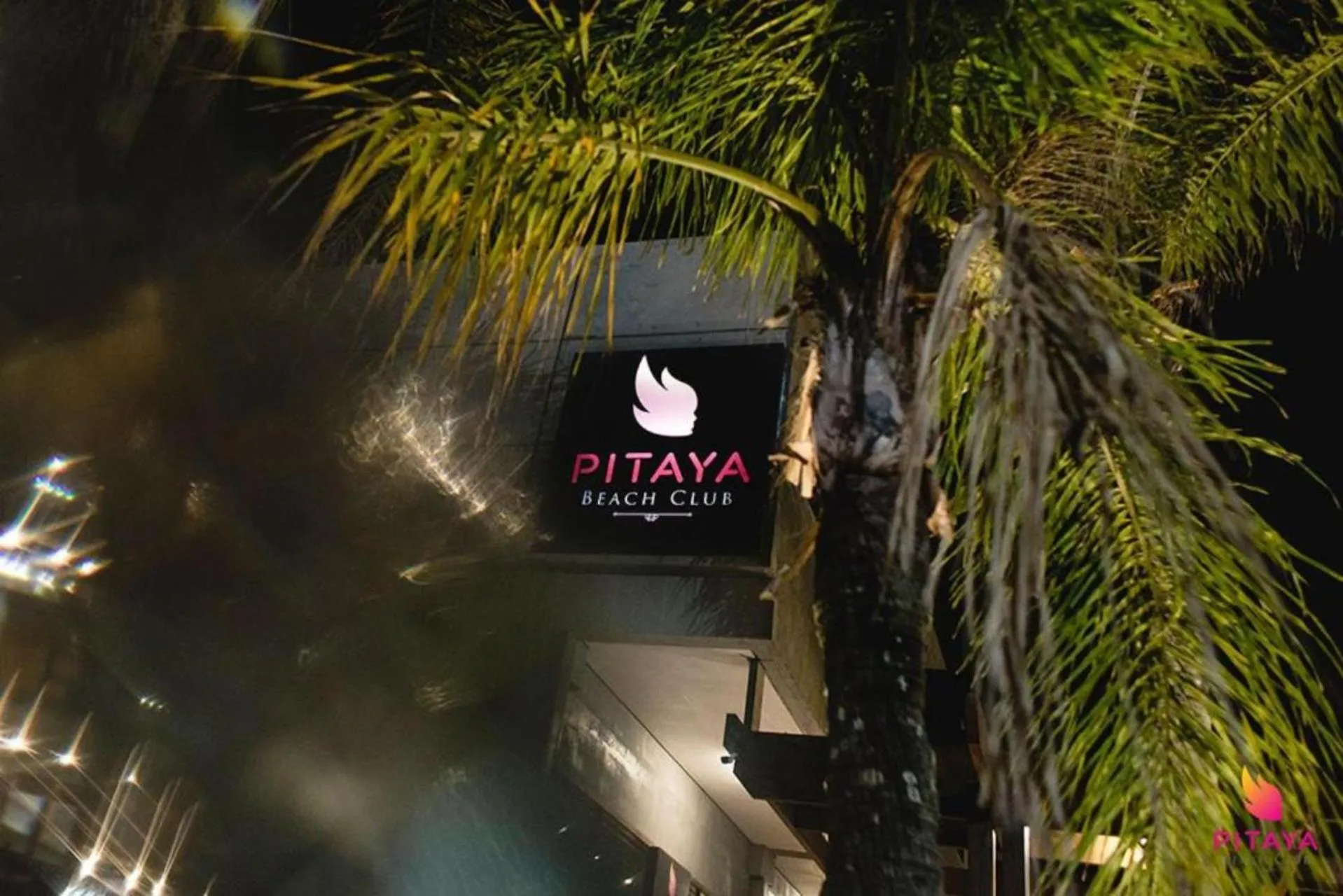 Facade/entrance in Pitaya Apart Hotel