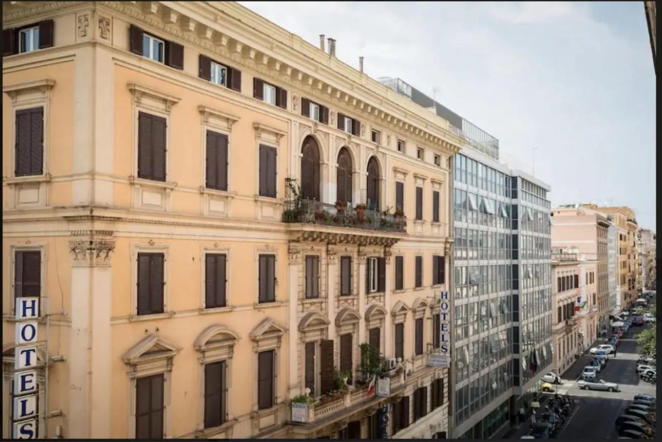 City view in Alex Romano