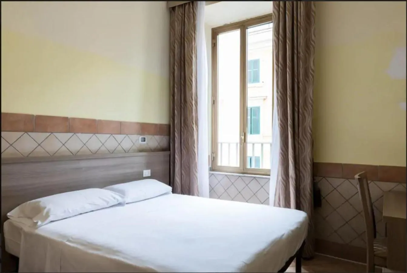 Bedroom, Bed in Alex Romano