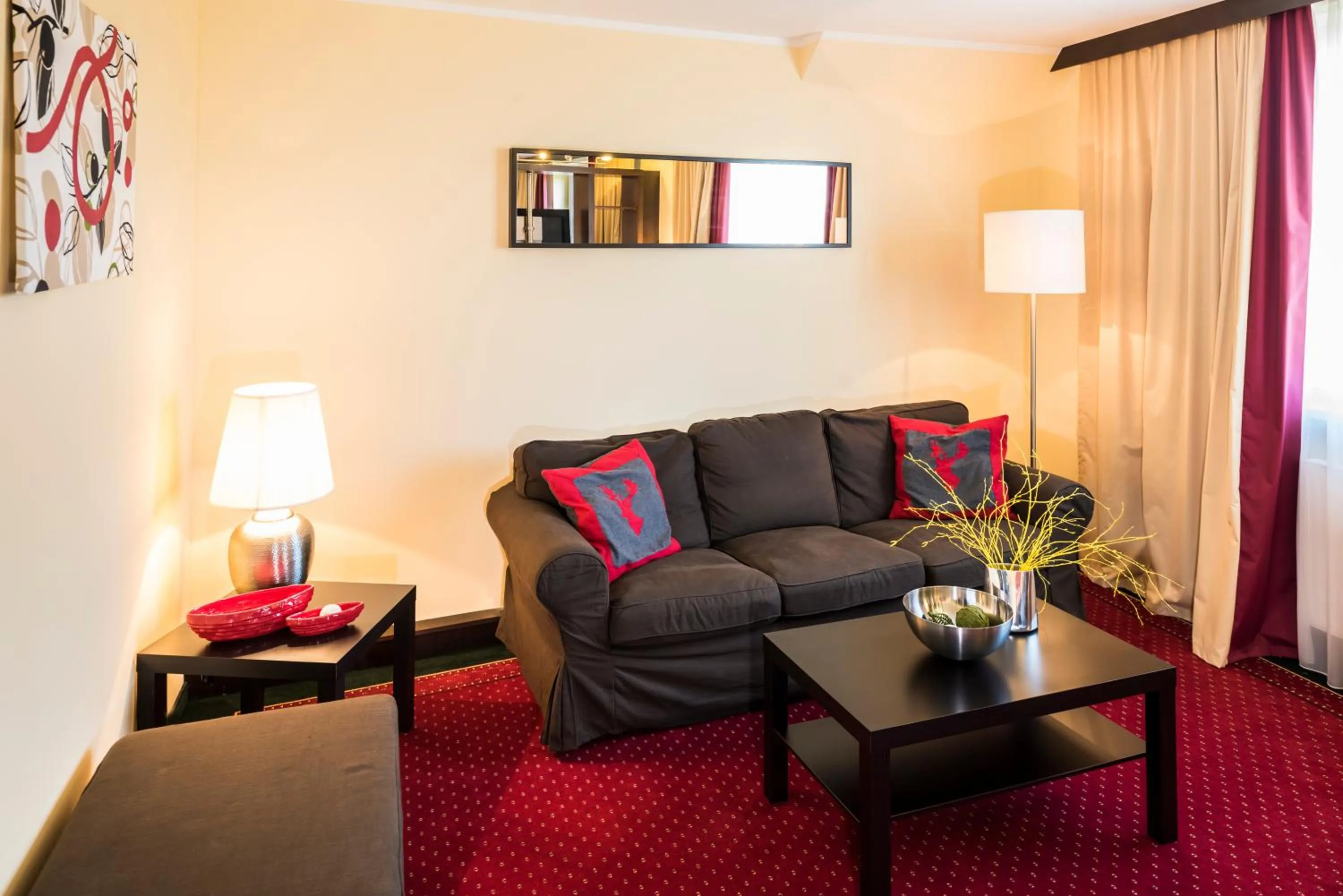 Communal lounge/ TV room in Hotel Karl-Wirt