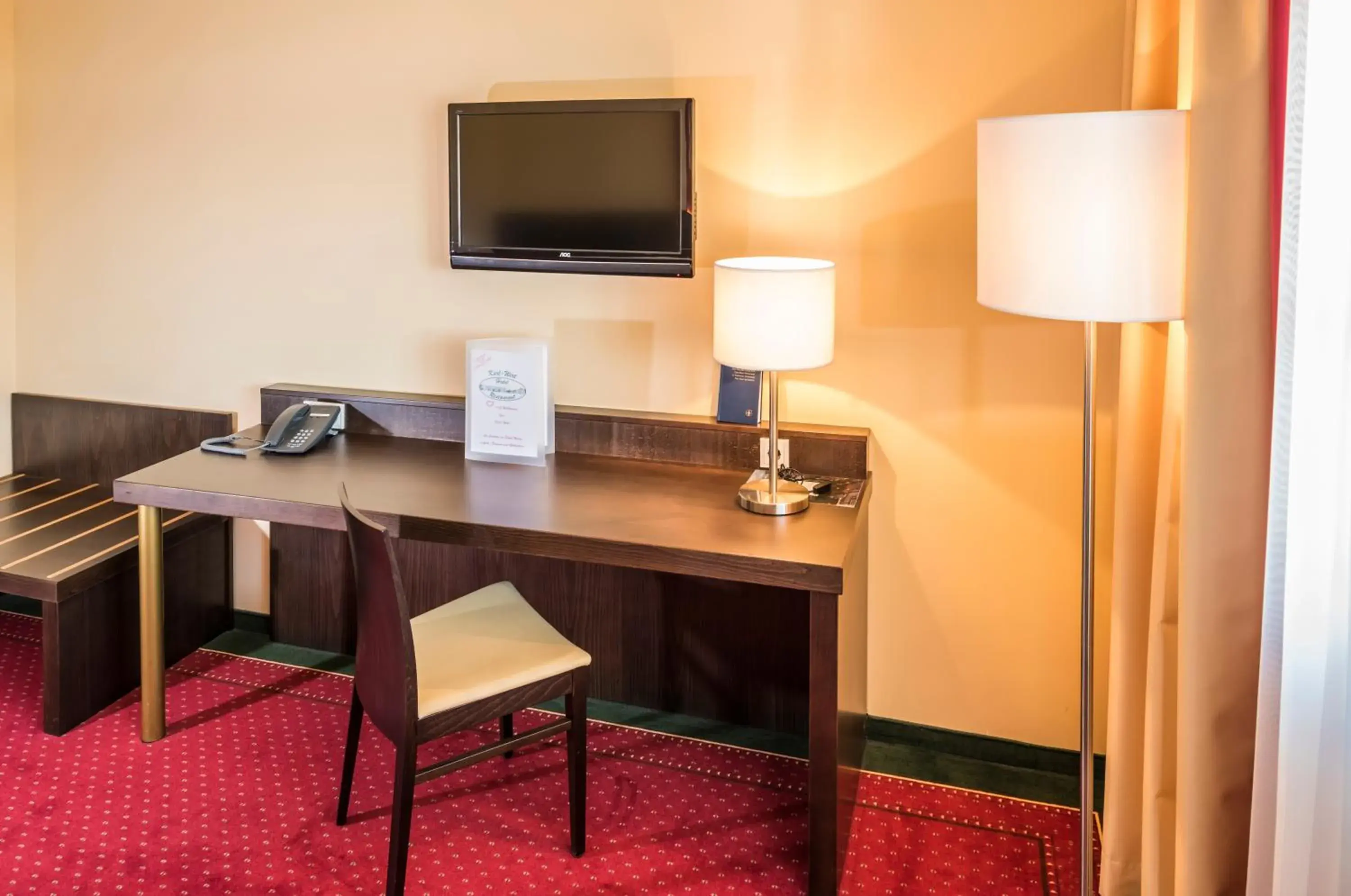 Double Room in Hotel Karl-Wirt Double Room in Hotel Karl-Wirt