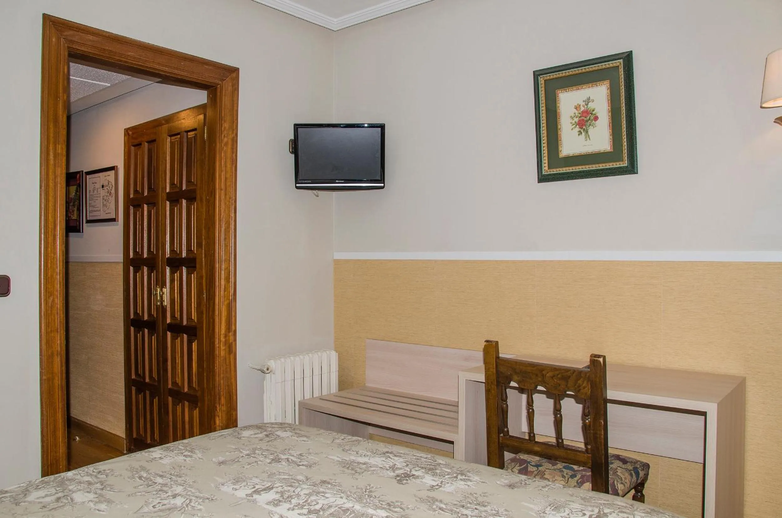 Photo of the whole room, Bed in Hotel Presa