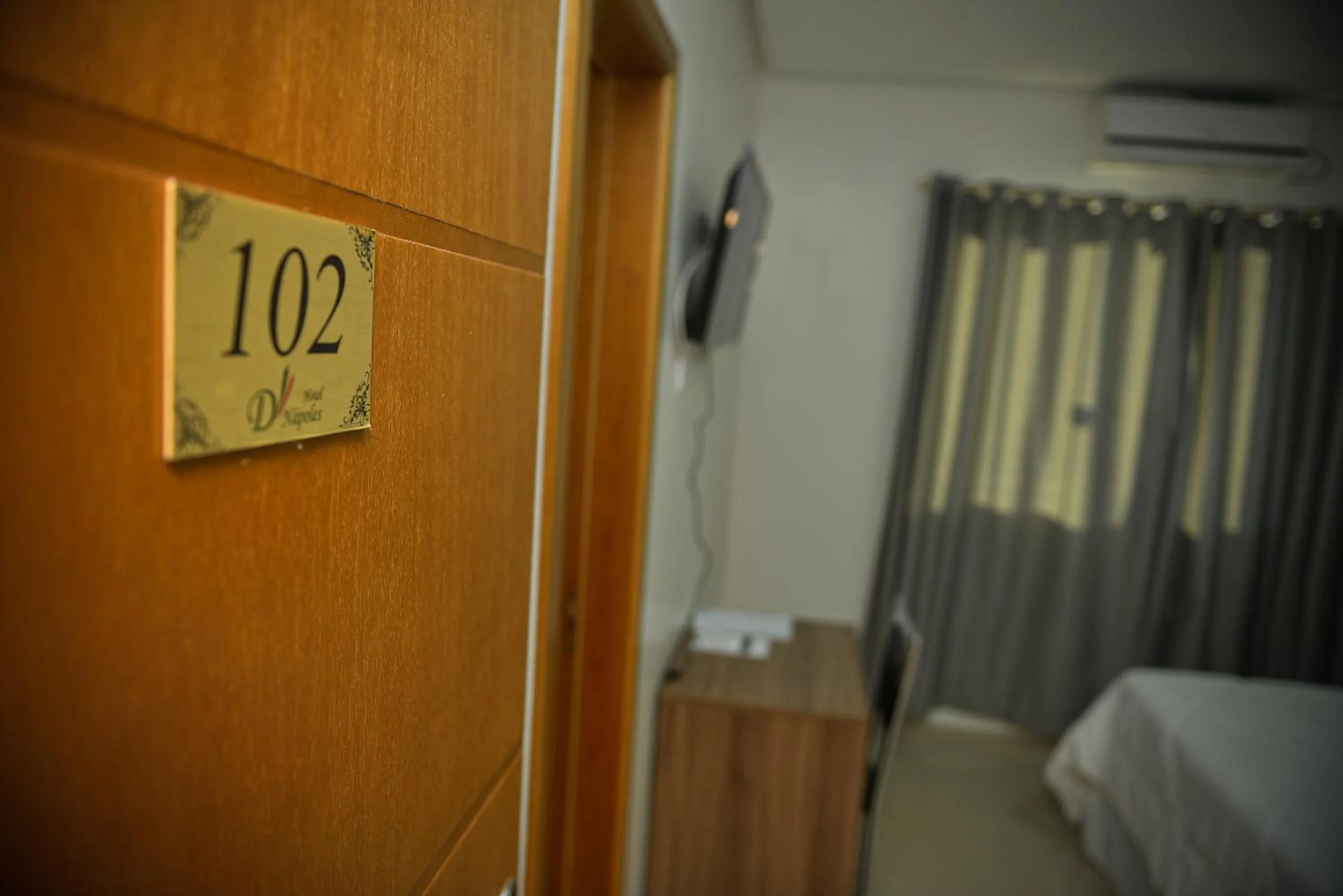 Bedroom, Bed in Hotel D'Nápoles