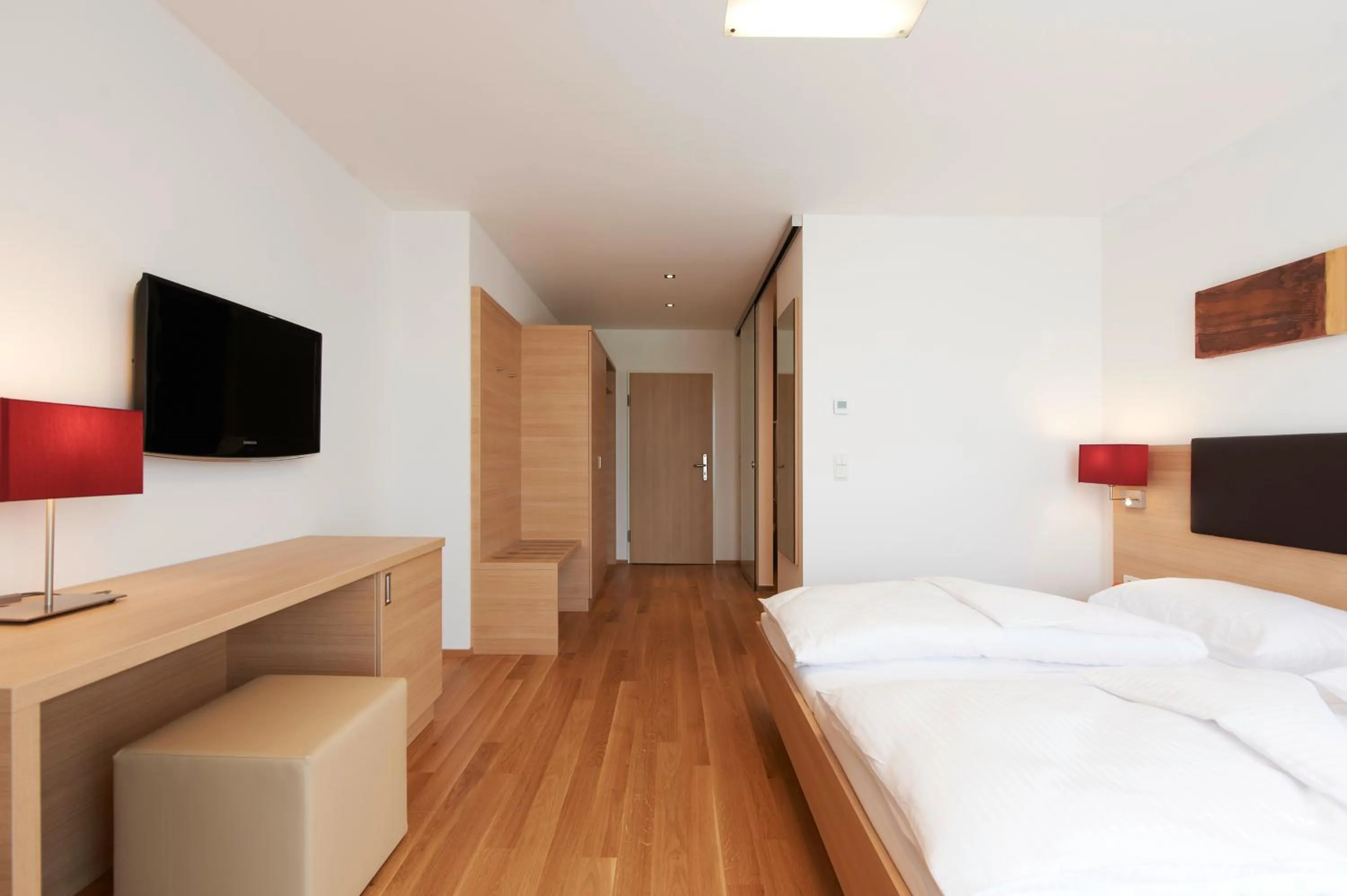 Photo of the whole room, Bed in Sternen Hotel Wolfurt