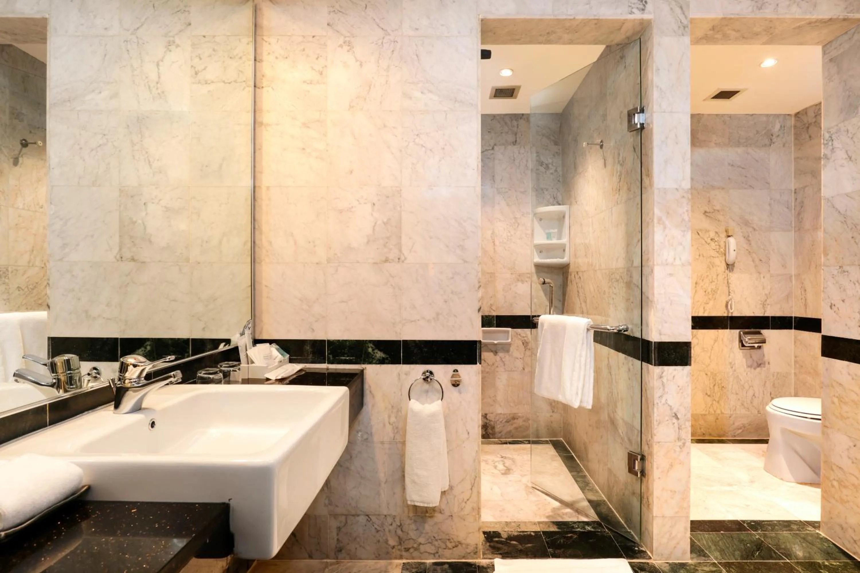 Bathroom in AP Premier Batam