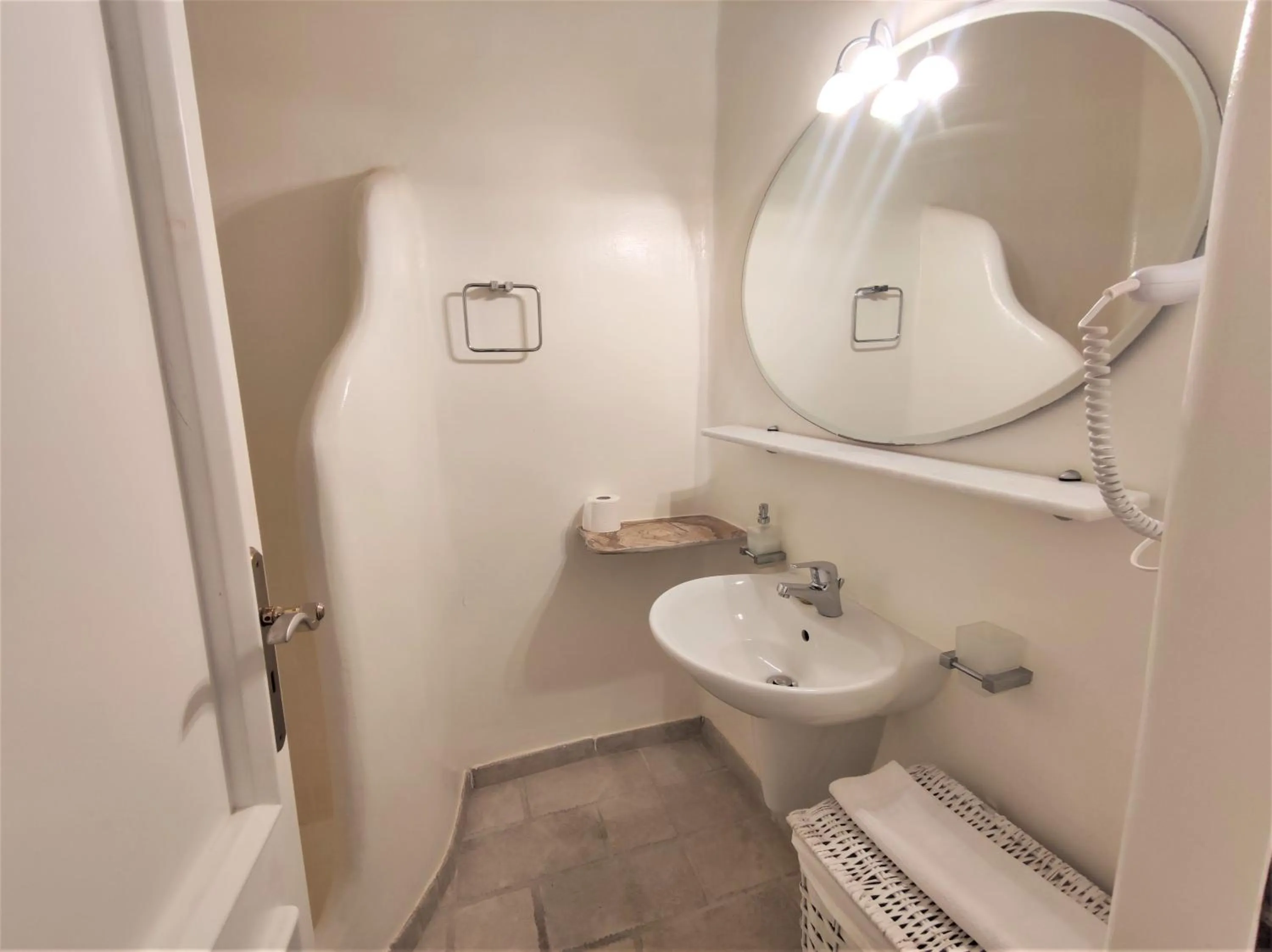 Toilet in Mykonian Iros Suites & Villas