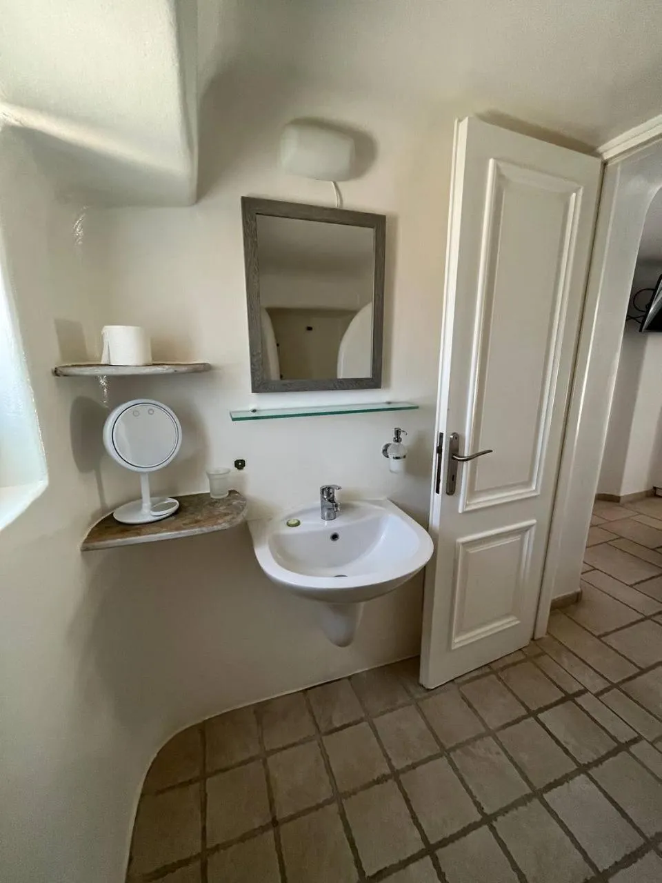 Toilet in Mykonian Iros Suites & Villas