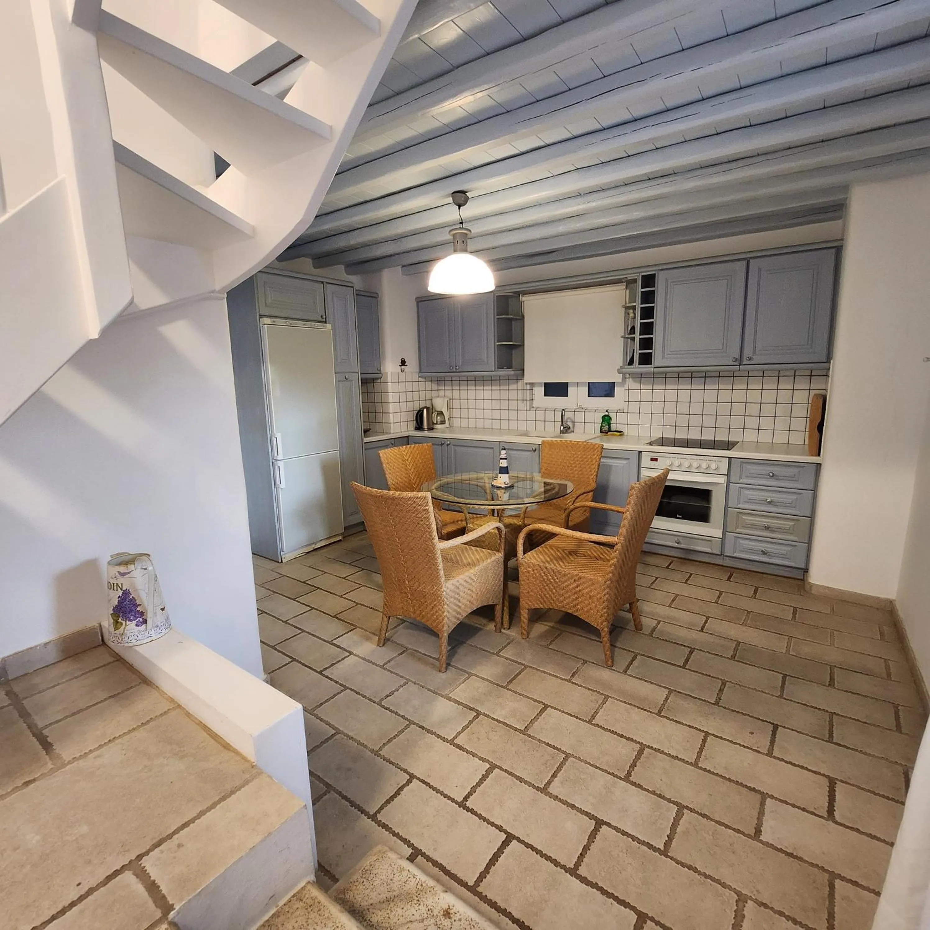 Coffee/tea facilities in Mykonian Iros Suites & Villas