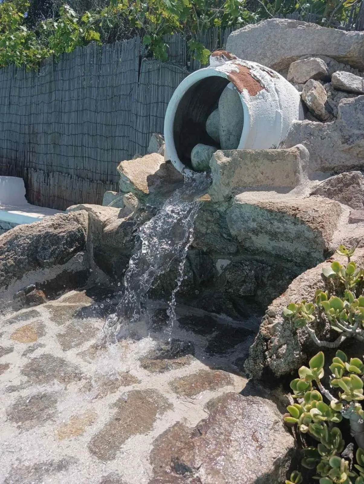 Mykonian Iros Suites & Villas