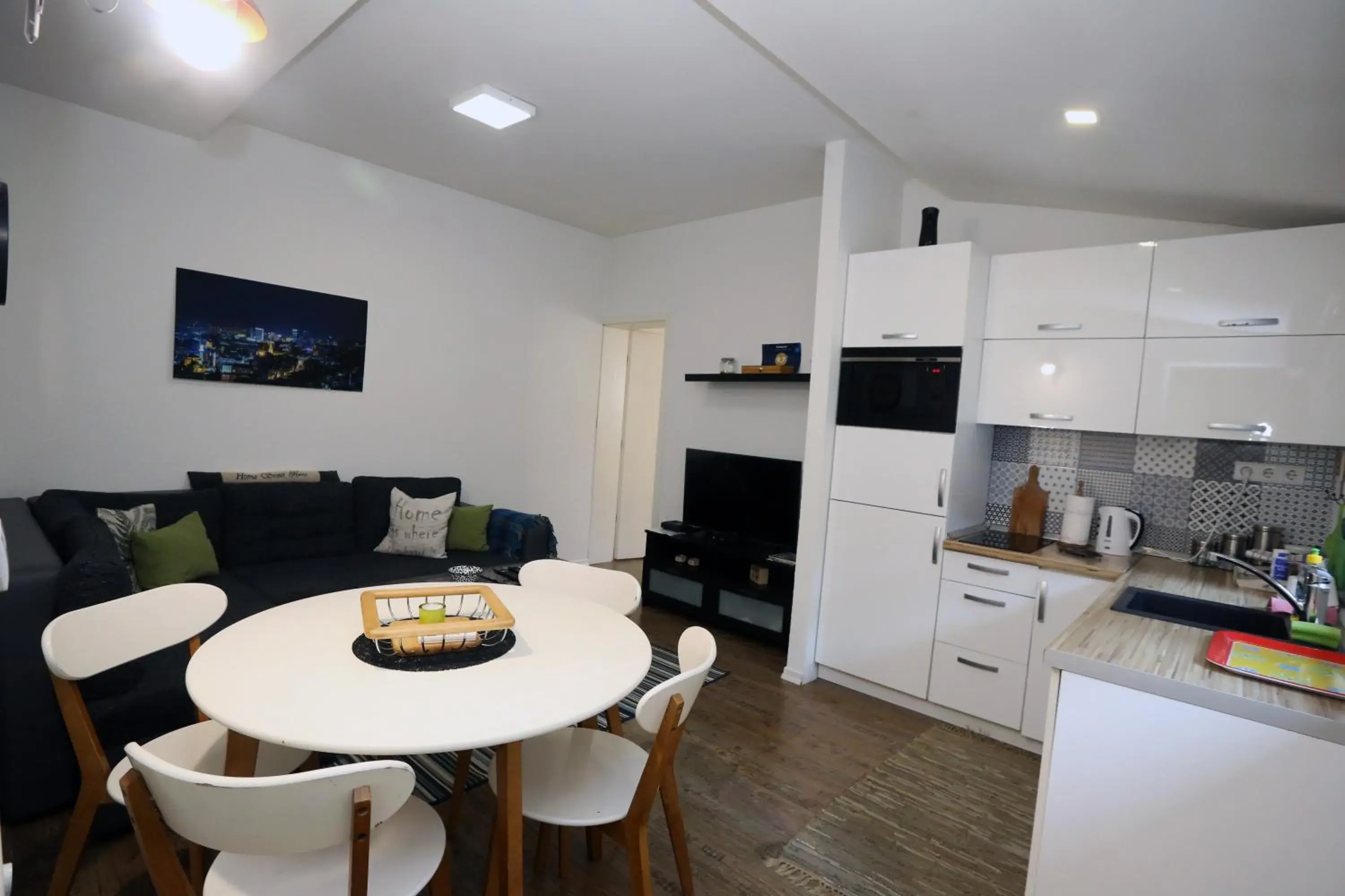 Apartment My Way Apartment My Way