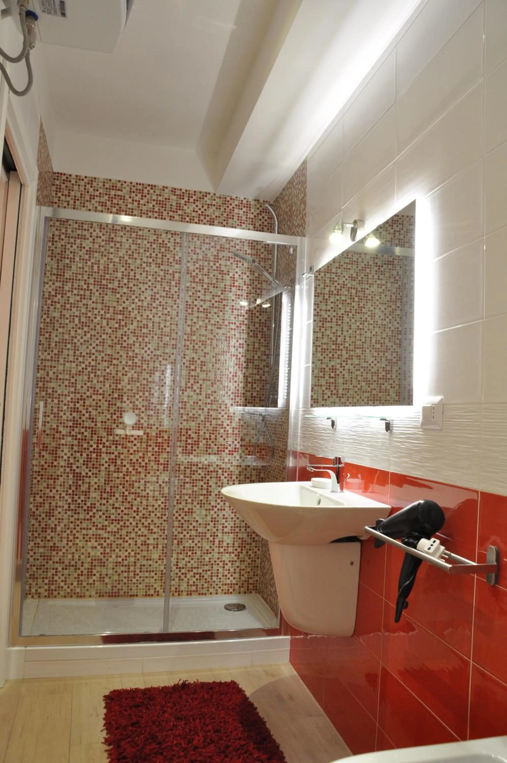 Bathroom in La Disfida Di Barletta