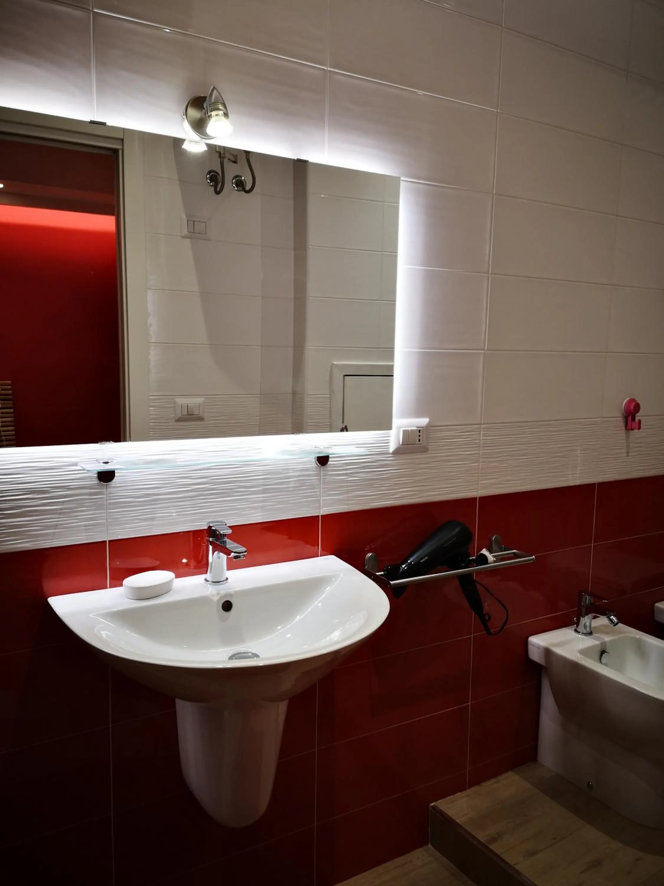 Bathroom in La Disfida Di Barletta