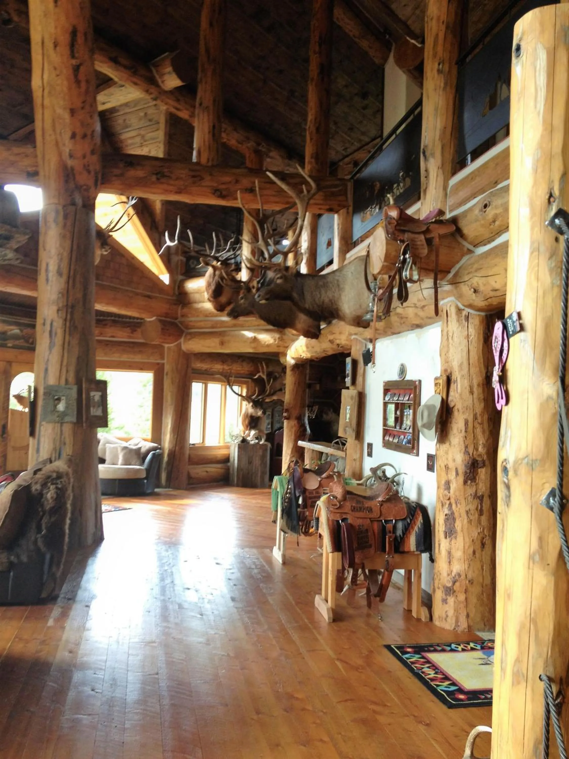 McDonald's Ranch Lodge