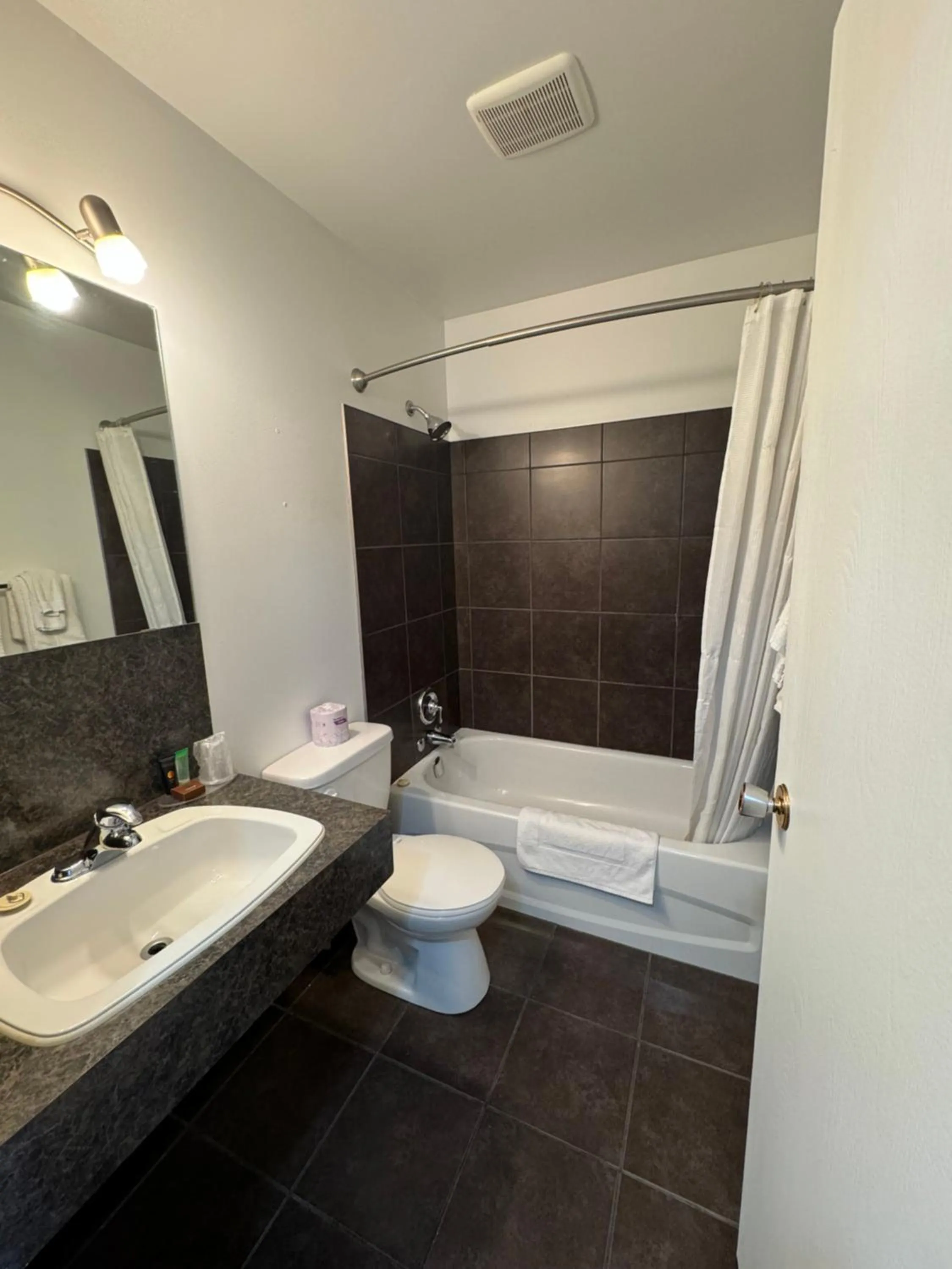 Bathroom in River Inn