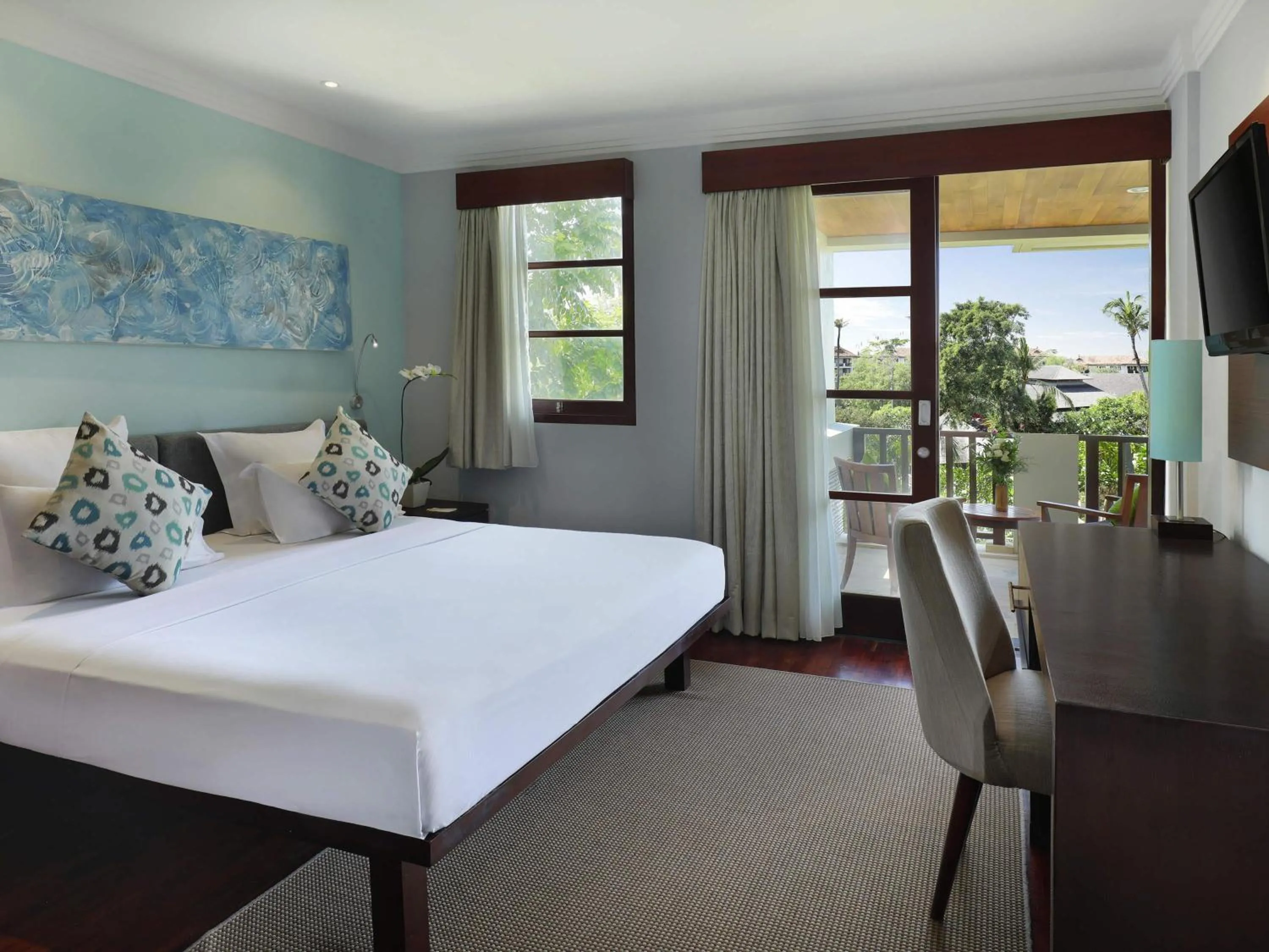 One-Bedroom Suite with Balcony in Novotel Bali Nusa Dua