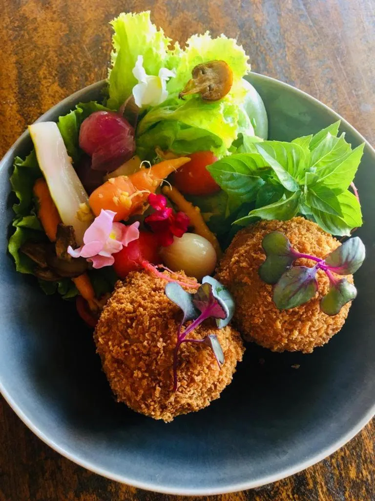 Food and drinks in 0031 Boutique Hotel & Restaurant Cumbuco