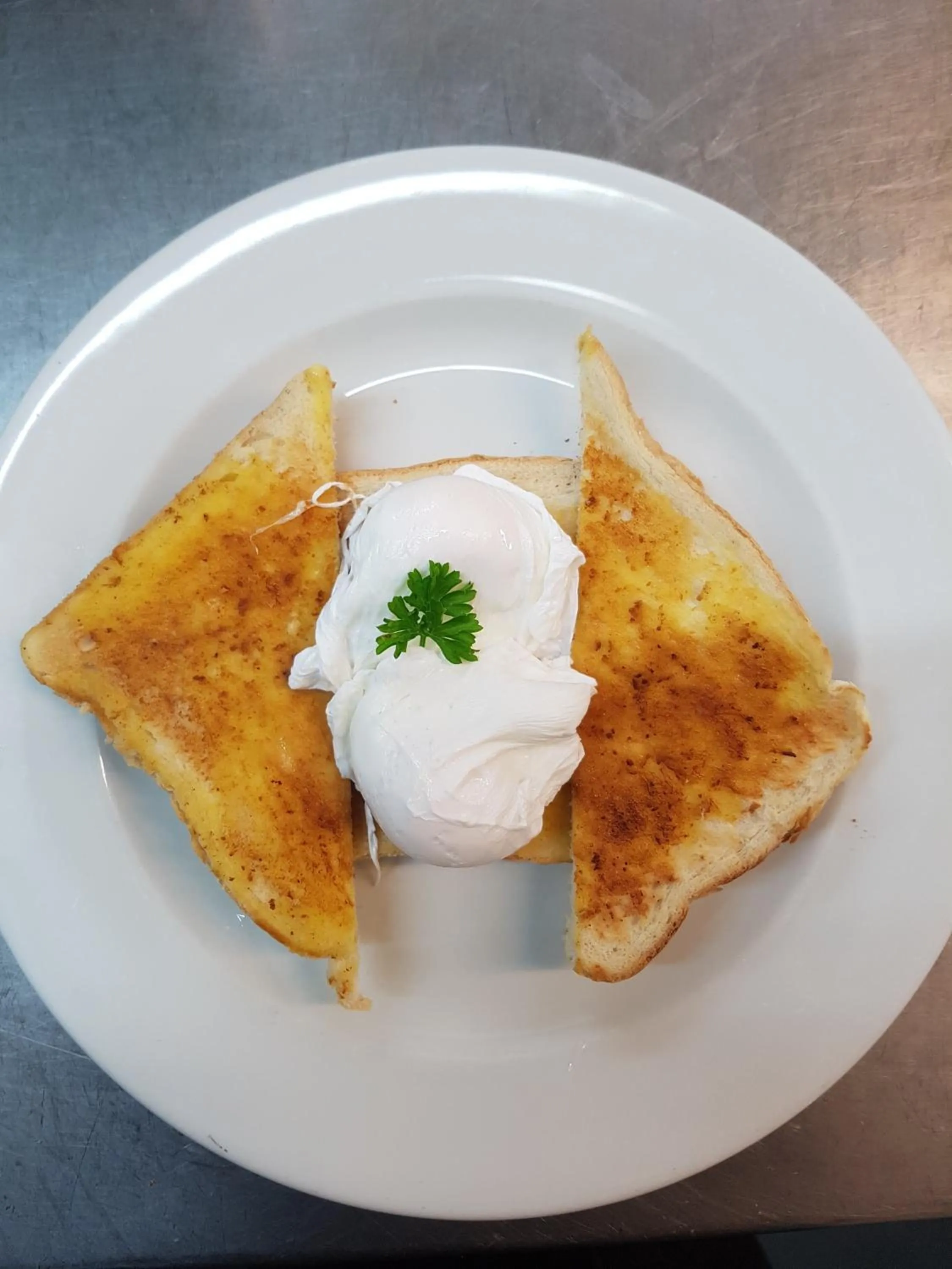 Breakfast in The Savoy