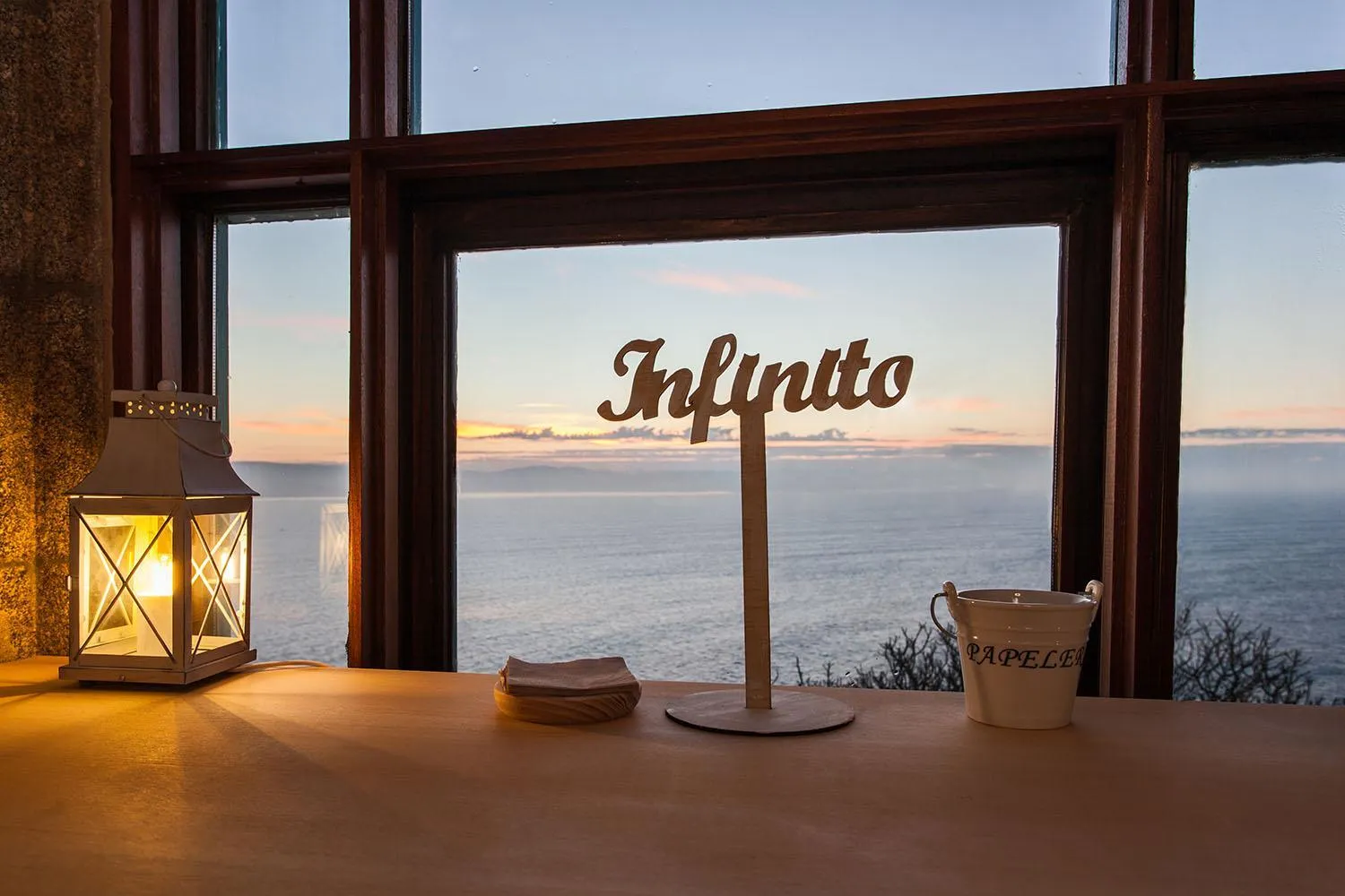 Sunrise in Hotel O Semaforo