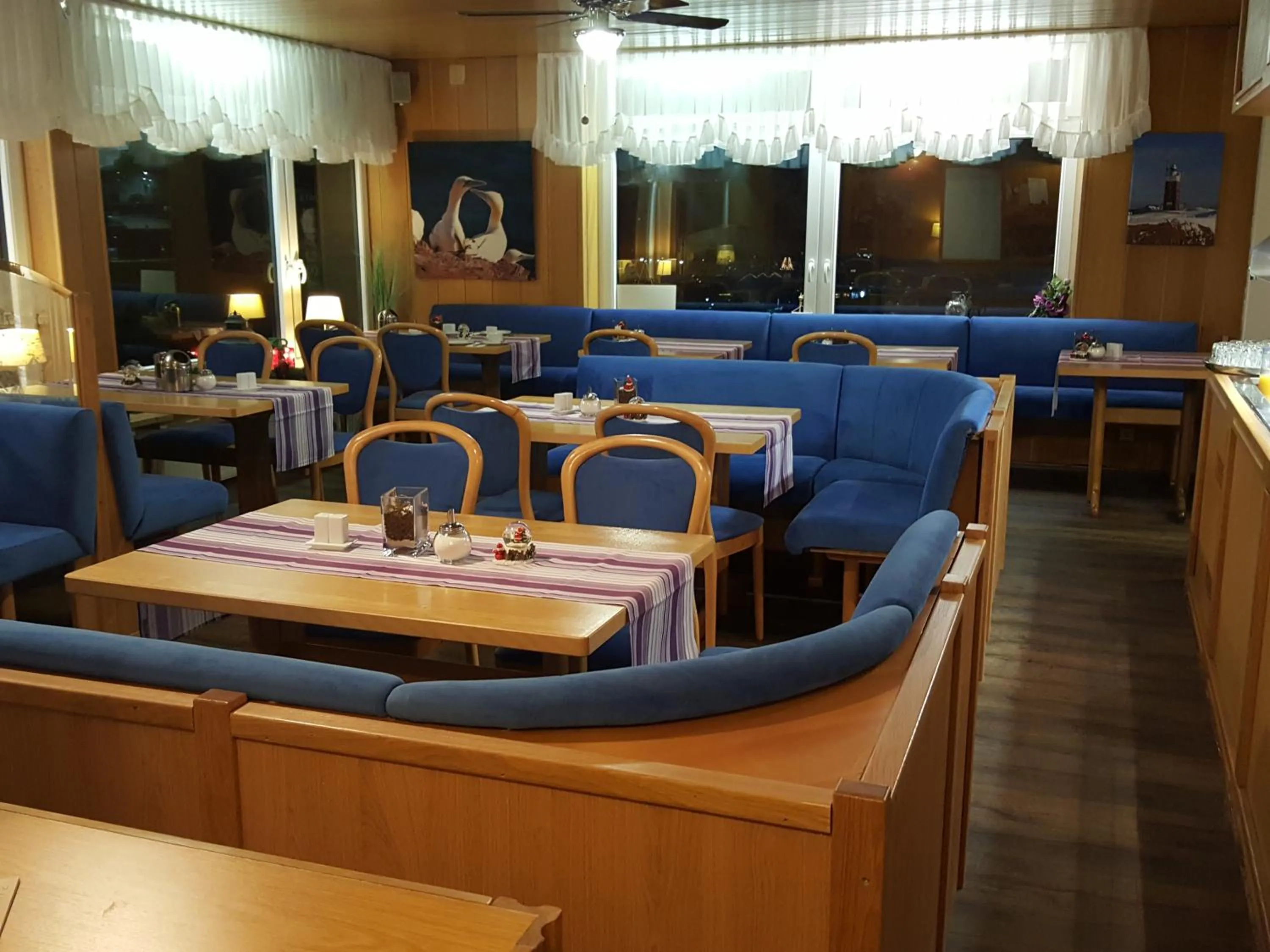 Buffet breakfast in Hotel Panorama Garni