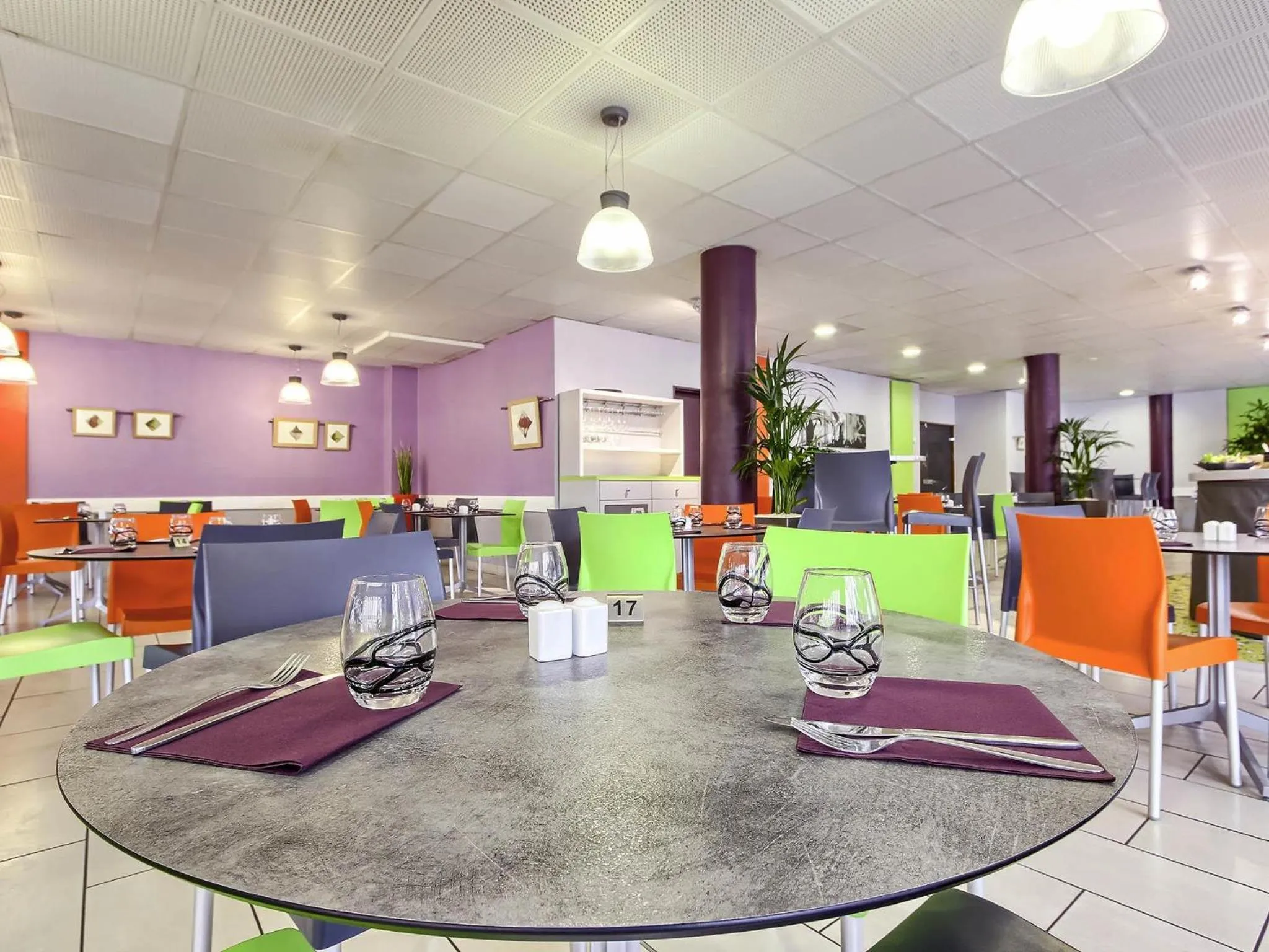 Restaurant/places to eat in ibis Styles Paris Roissy-CDG