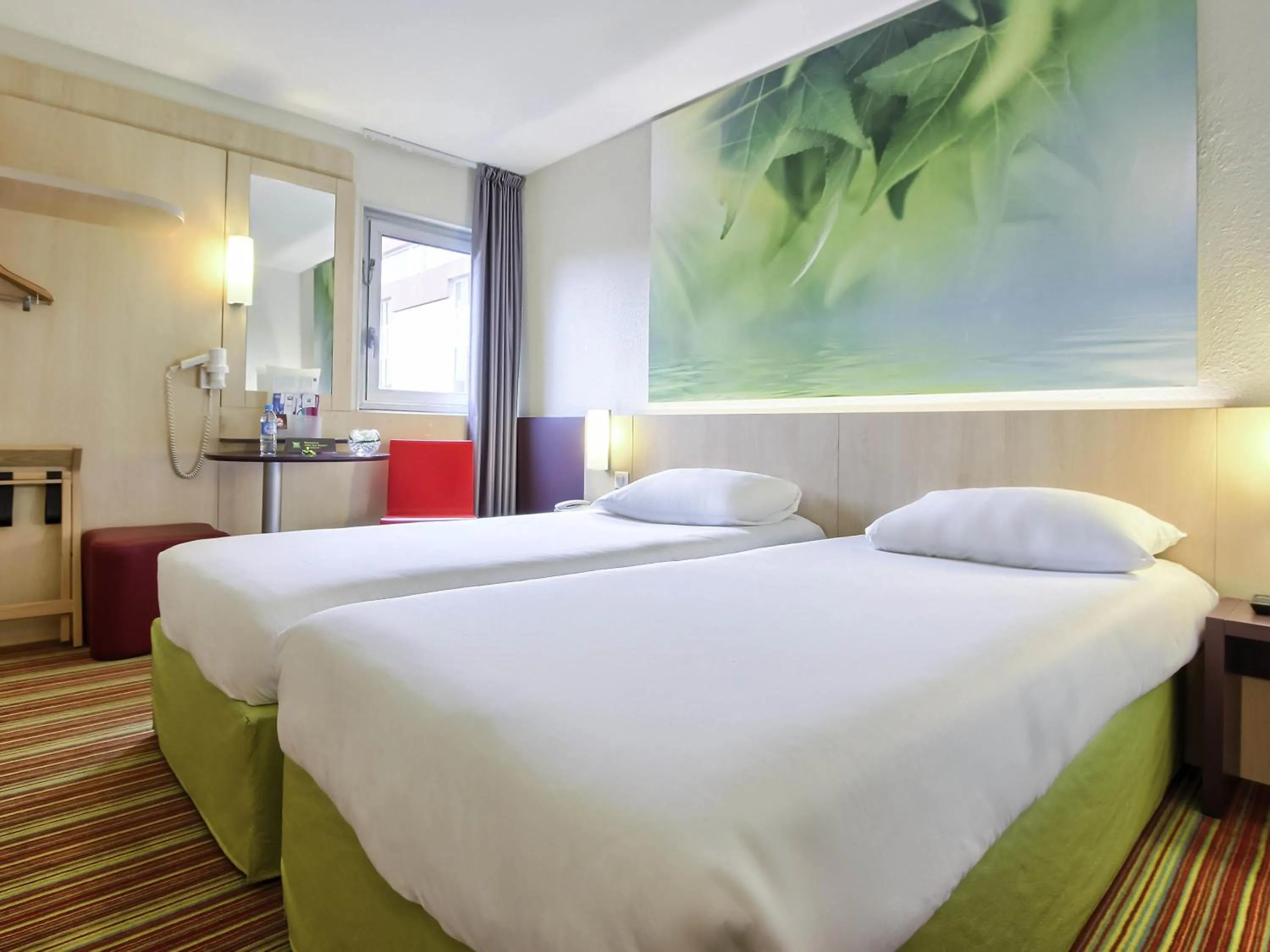 Bedroom, Bed in ibis Styles Paris Roissy-CDG
