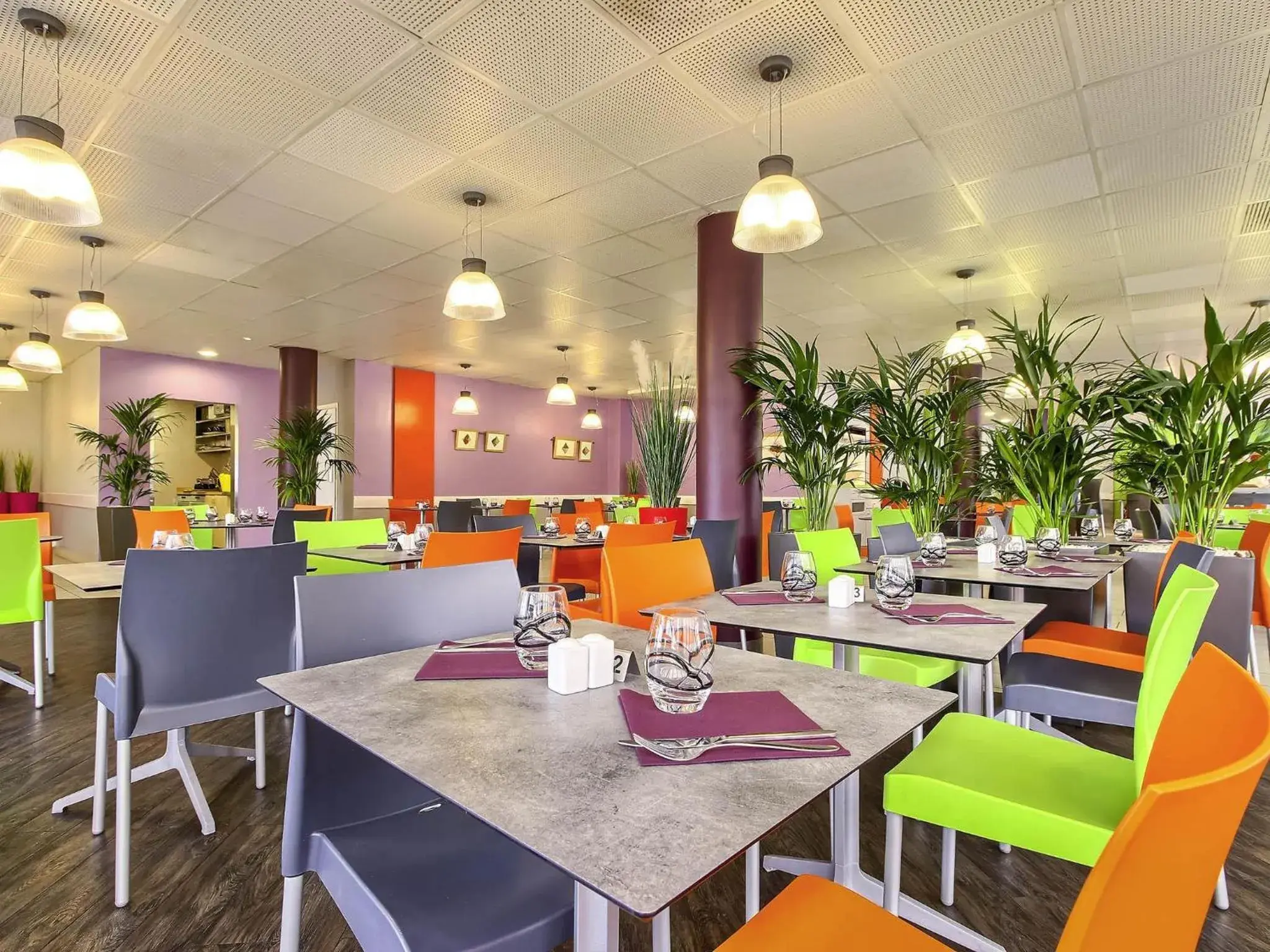 Restaurant/places to eat in ibis Styles Paris Roissy-CDG Restaurant/places to eat in ibis Styles Paris Roissy-CDG