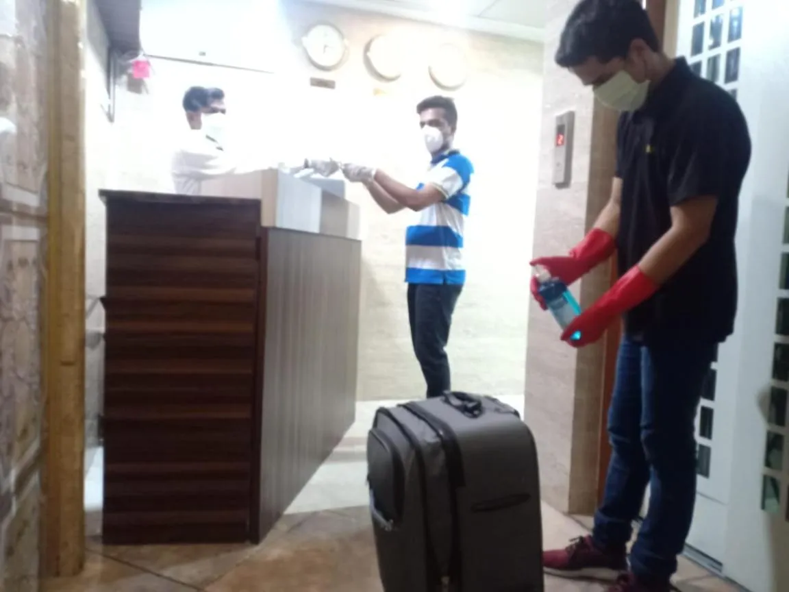 Lobby or reception in Hotel Alfa International Near Nanavati Hospital Mumbai Near Airport Mumbai Near Juhu Beach