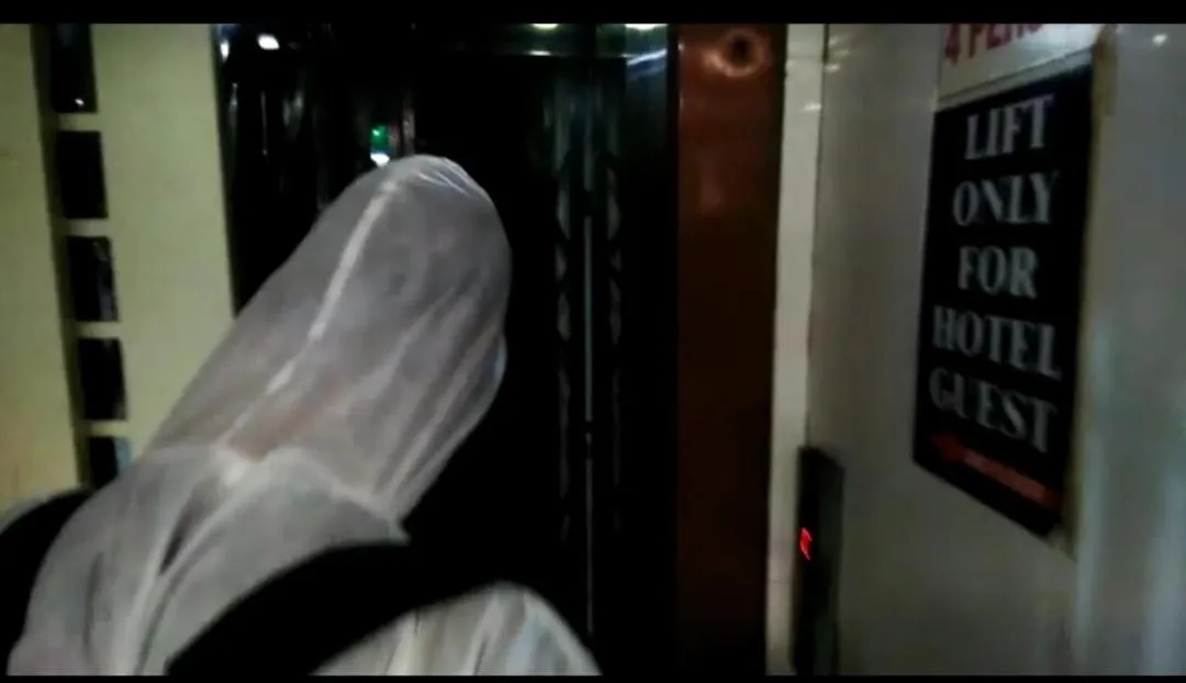 Property building in Hotel Alfa International Near Nanavati Hospital Mumbai Near Airport Mumbai Near Juhu Beach