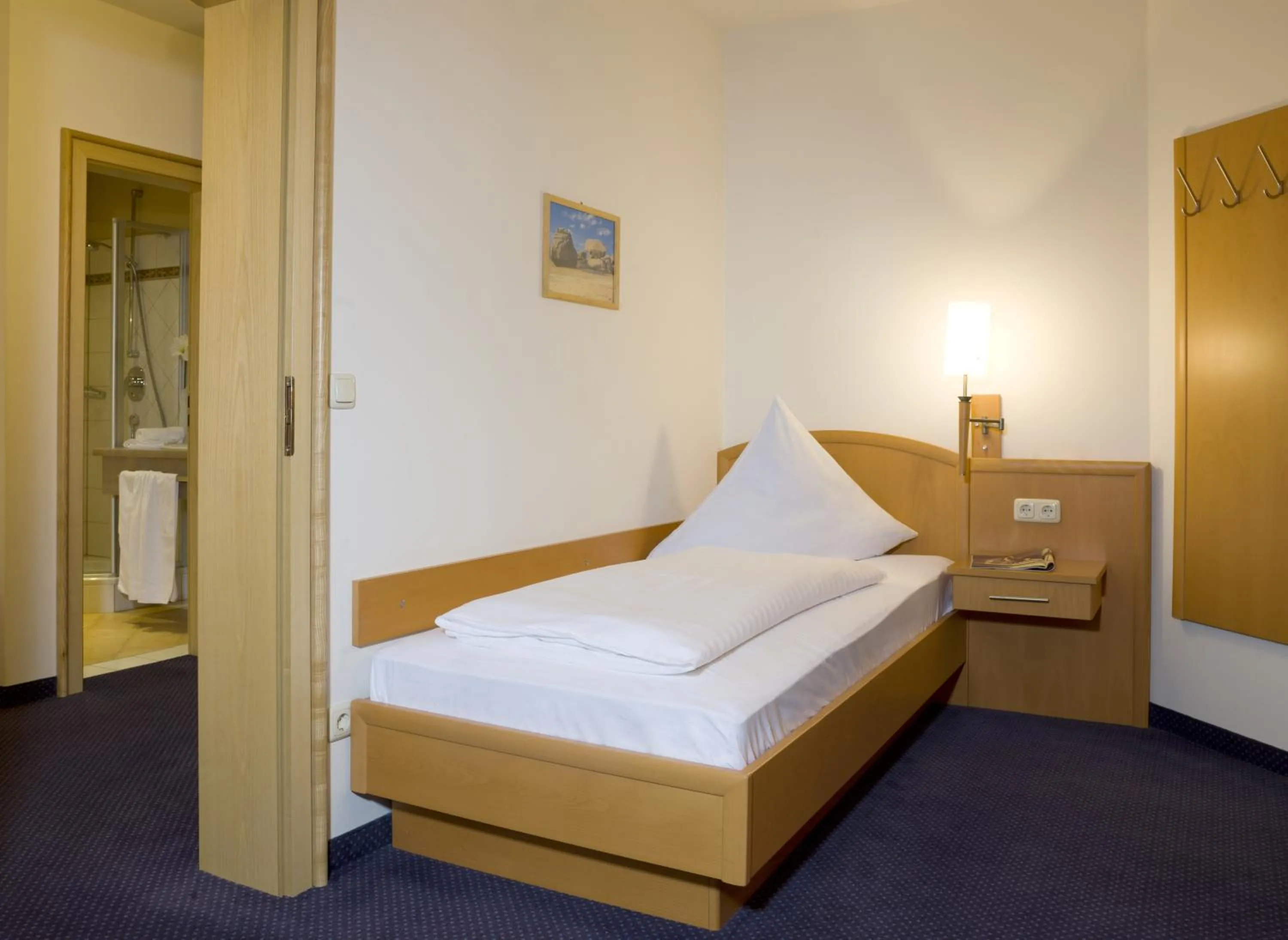 Bed in Hotel Landgasthof Hohenauer Hof