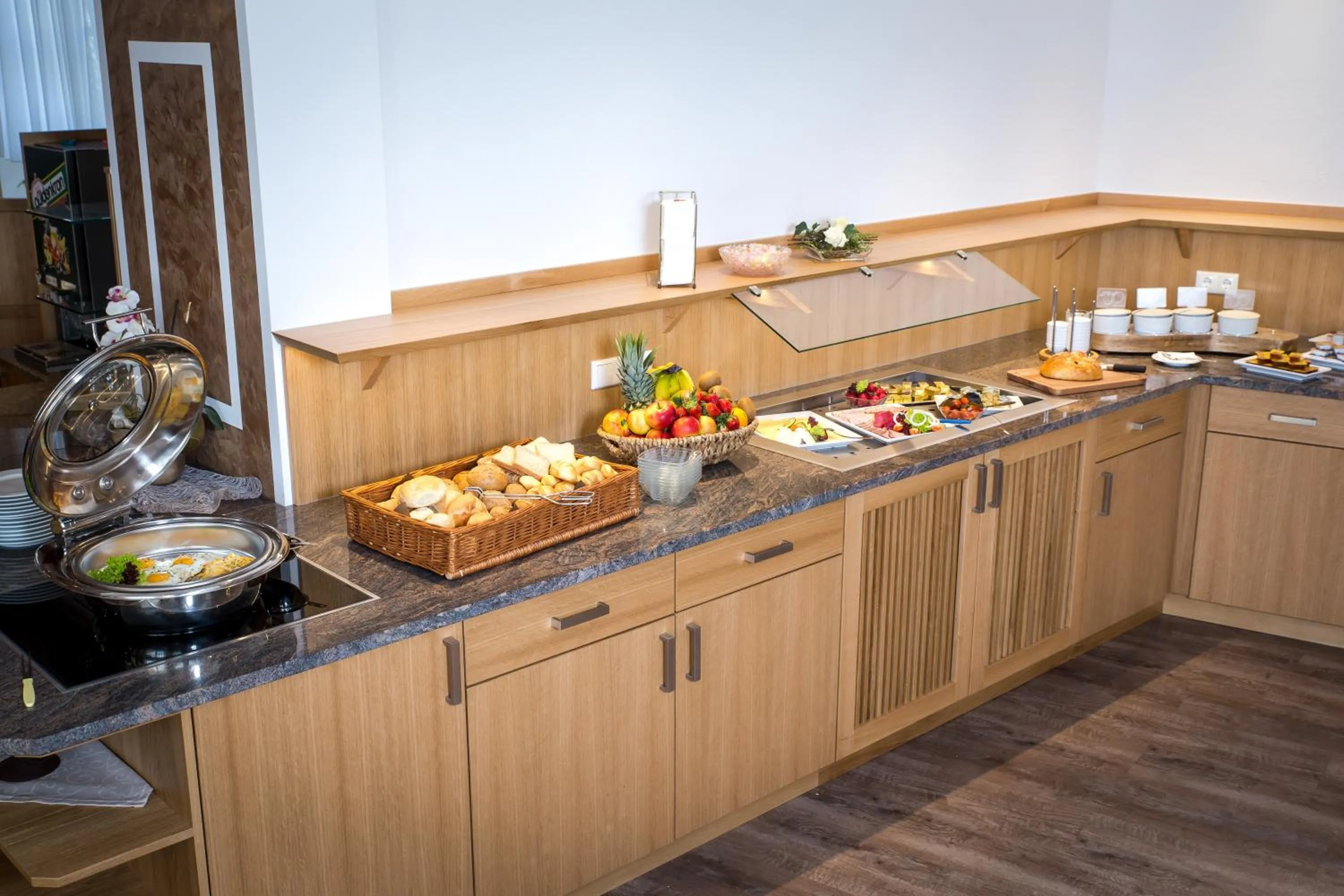 Buffet breakfast in Hotel Landgasthof Hohenauer Hof